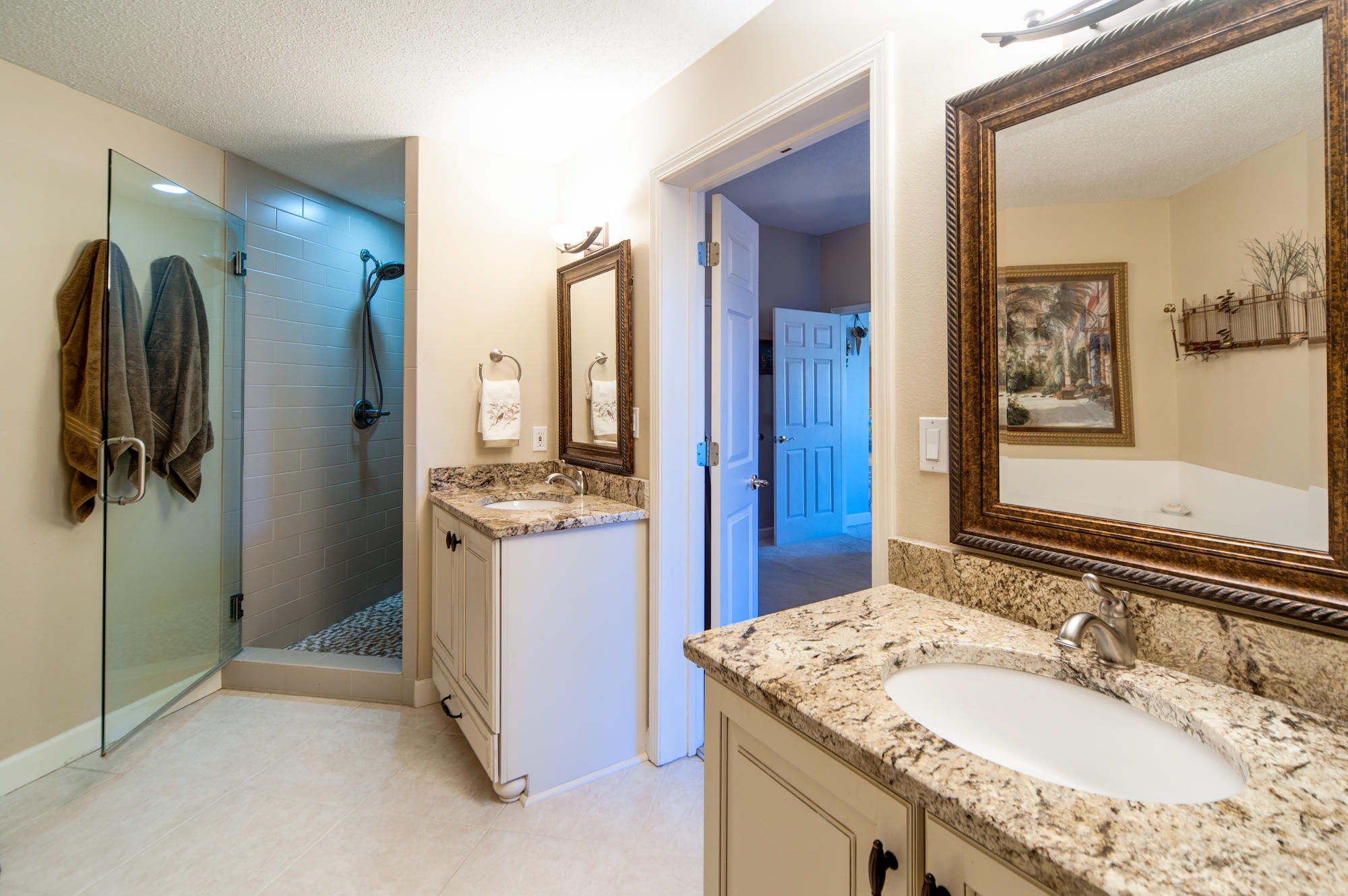 INN AT BLUE MOUNTAIN BEACH - Residential