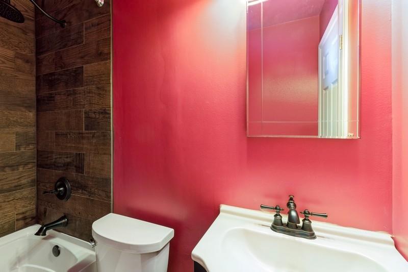 AUBURN ESTATES - Residential