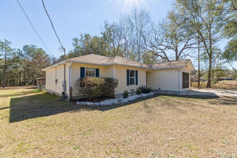 AUBURN ESTATES - Residential