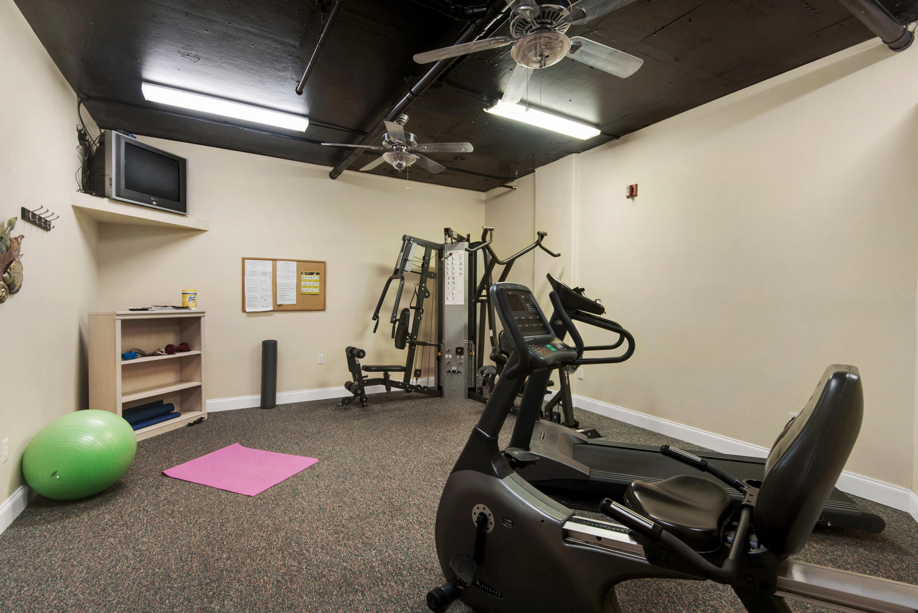 ISLANDER BEACH RESORT PH 2 - Residential