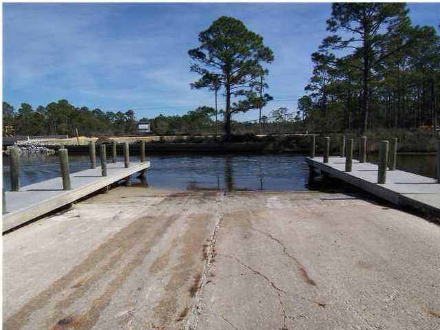 CESSNA LANDING - Land