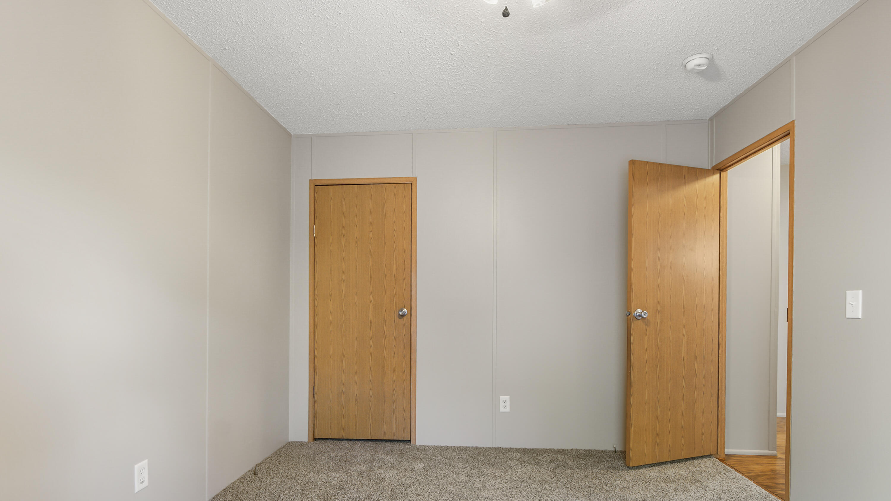 OAKWOOD HILLS UNIT 3 - Residential