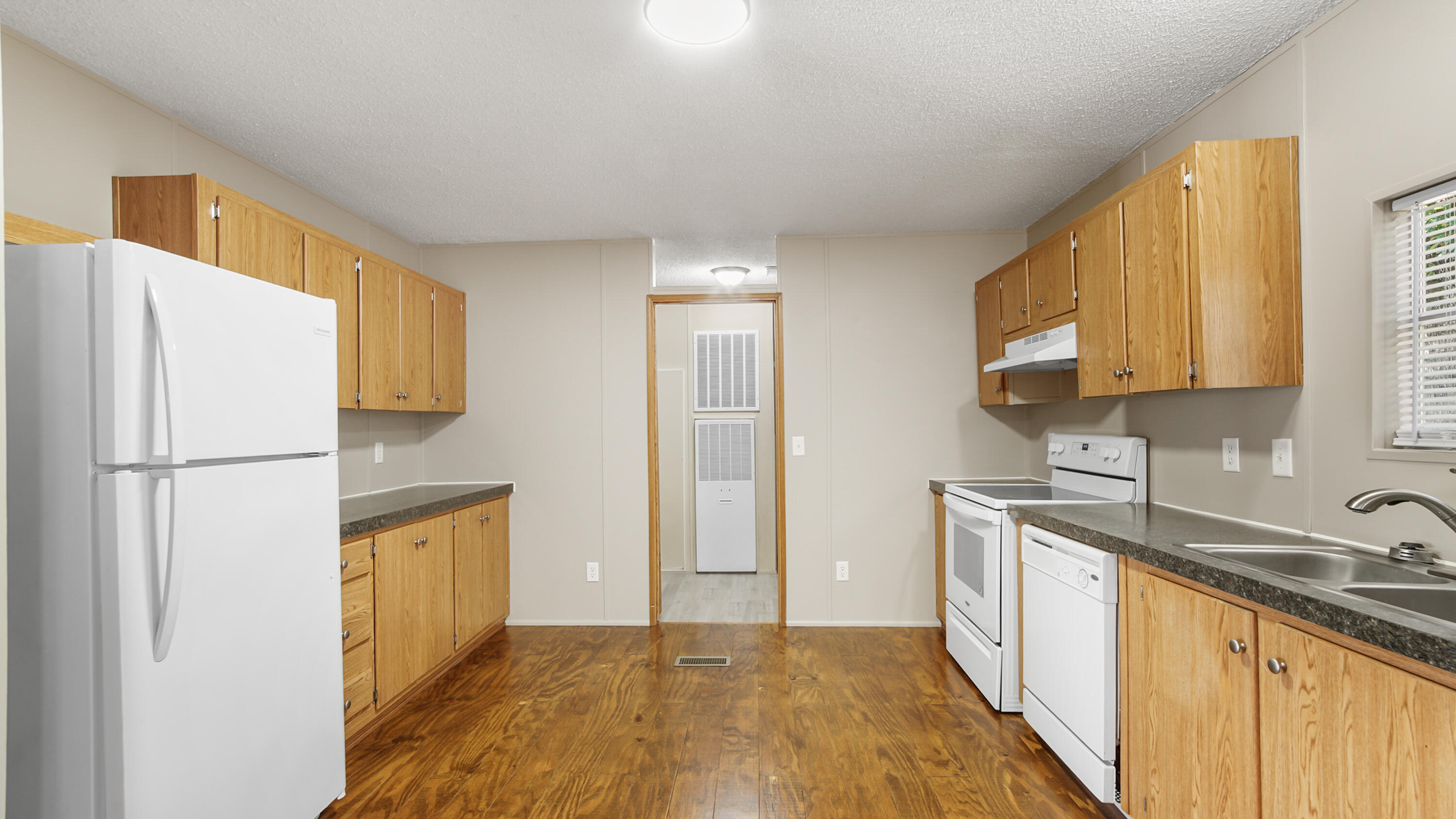 OAKWOOD HILLS UNIT 3 - Residential