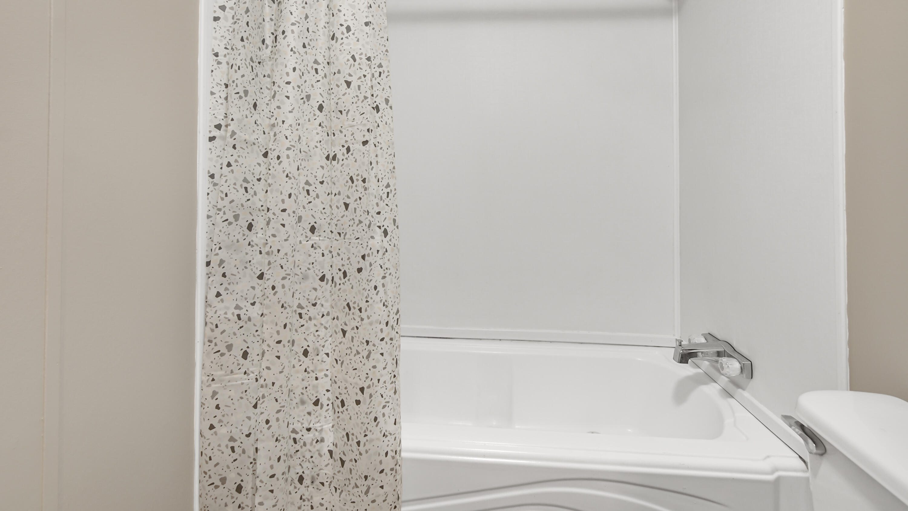 OAKWOOD HILLS UNIT 3 - Residential