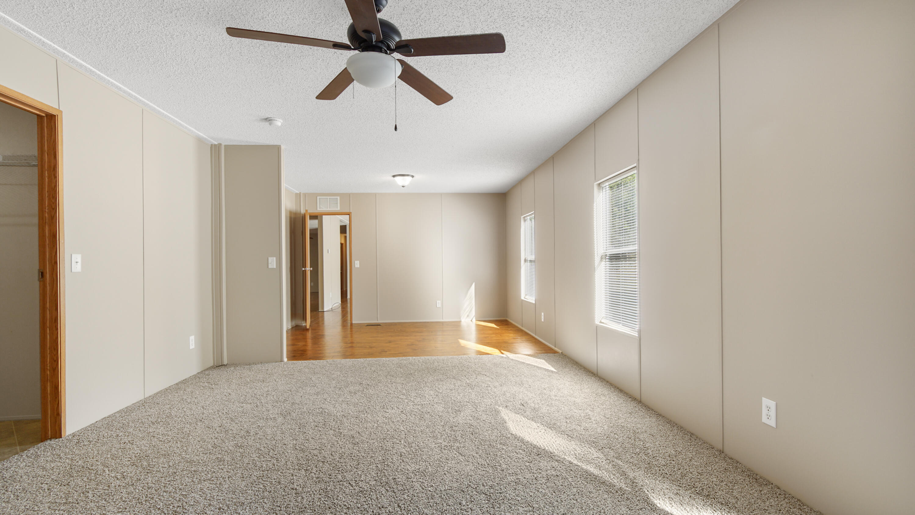 OAKWOOD HILLS UNIT 3 - Residential