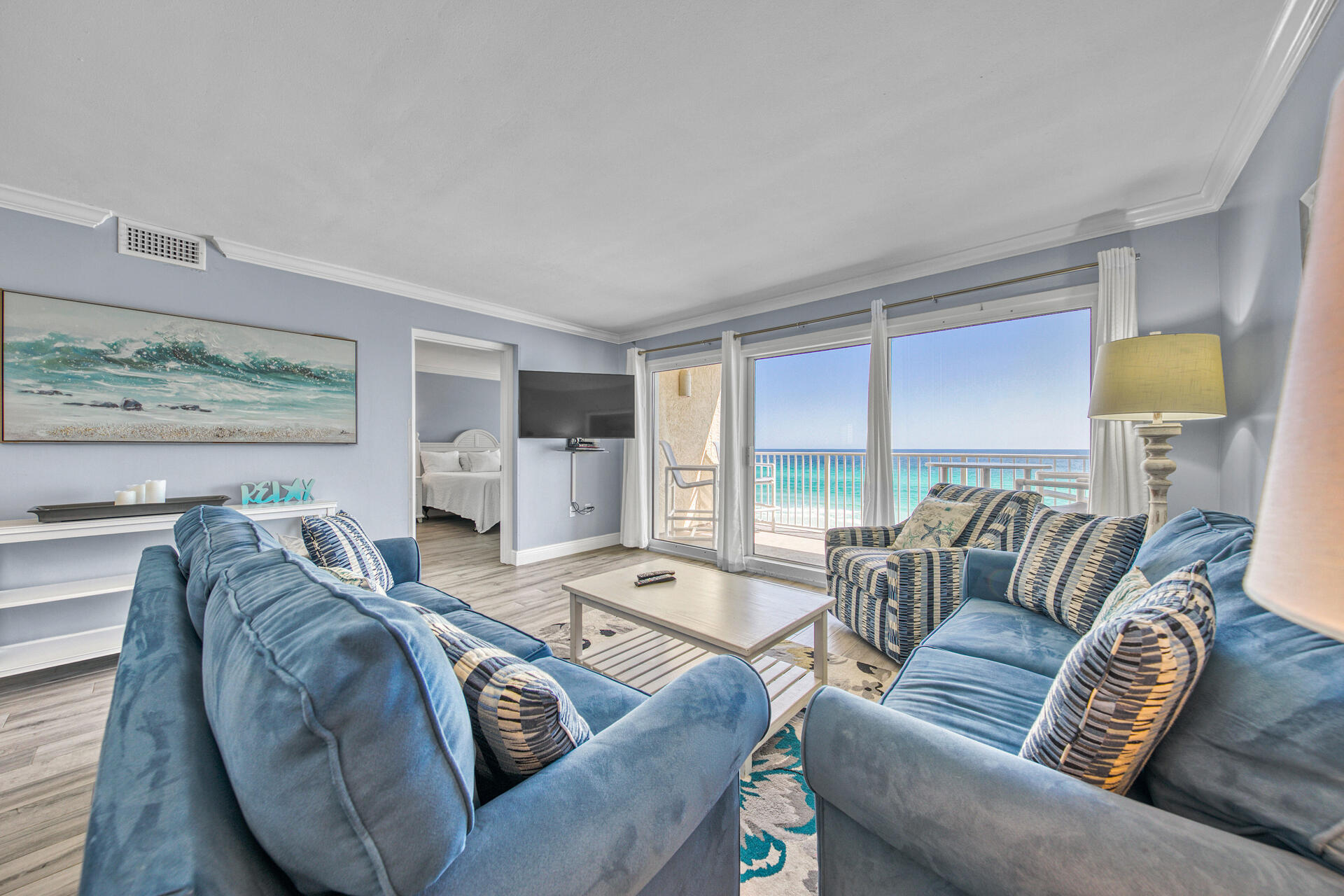 BEACH HOUSE CONDO PH 2 - Residential