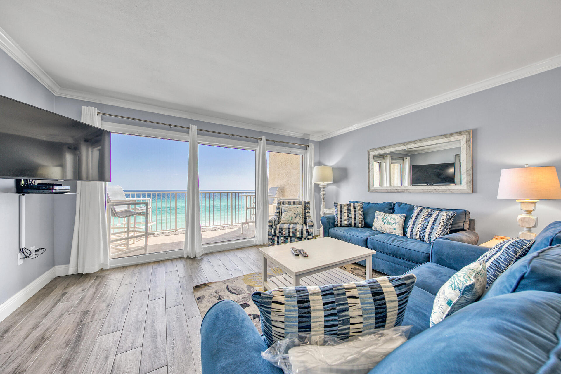 BEACH HOUSE CONDO PH 2 - Residential