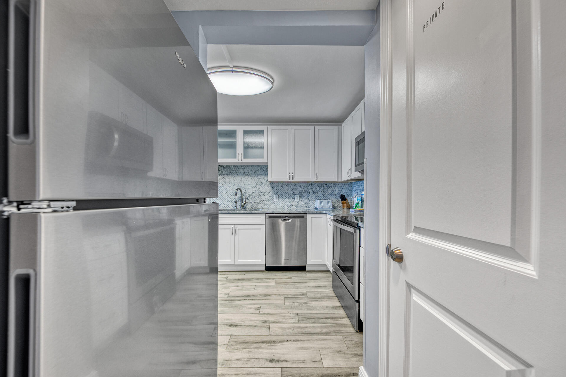 BEACH HOUSE CONDO PH 2 - Residential