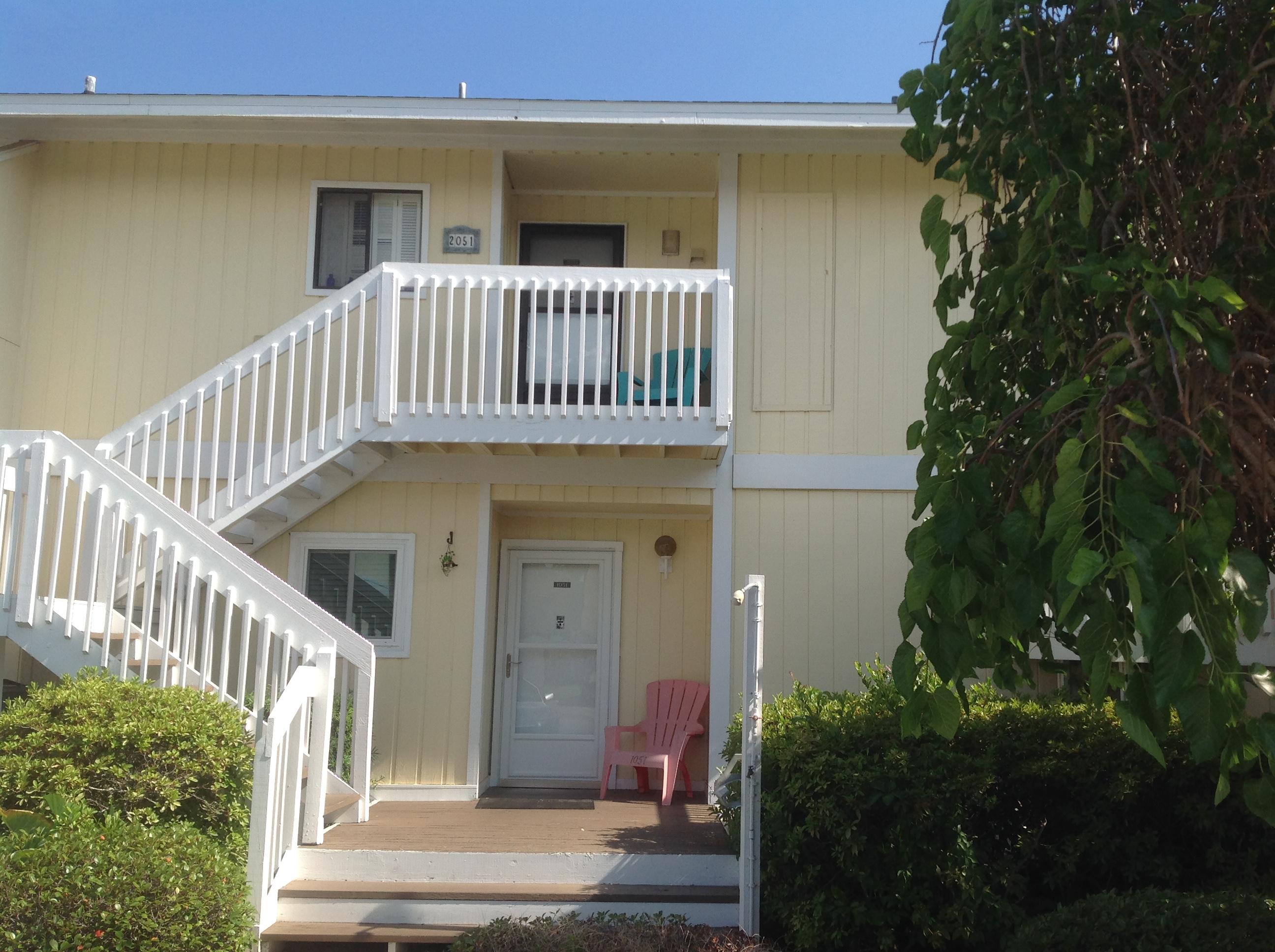 Upstairs large one bedroom overlooking the canal and boat dock. The foot bridge to the south side of the canal is just beside also. Fully furnished and rental. Very convenient for anyone wanting to bring a boat and dock on the canal. This floor plan includes washer/dryer, large bedroom accommodates a king size bed, vanity/dressing area, and walk-in closet. Hall coat closet is being used as an owners closet.Sandpiper Cove is located on 43 acres in the heart of Destin. 1100' of beach front, seasonal beachfront snack bar and chair rental service. Canal and Destin Harbor access too. 9 hole par 3 pitch and putt golf, 6 tennis courts, 5 swimming pools, 3 hot spas, 2 of the pools heated in winter months. Marina for larger boats as available. Louisiana Lagniappe Restaurant on site too!