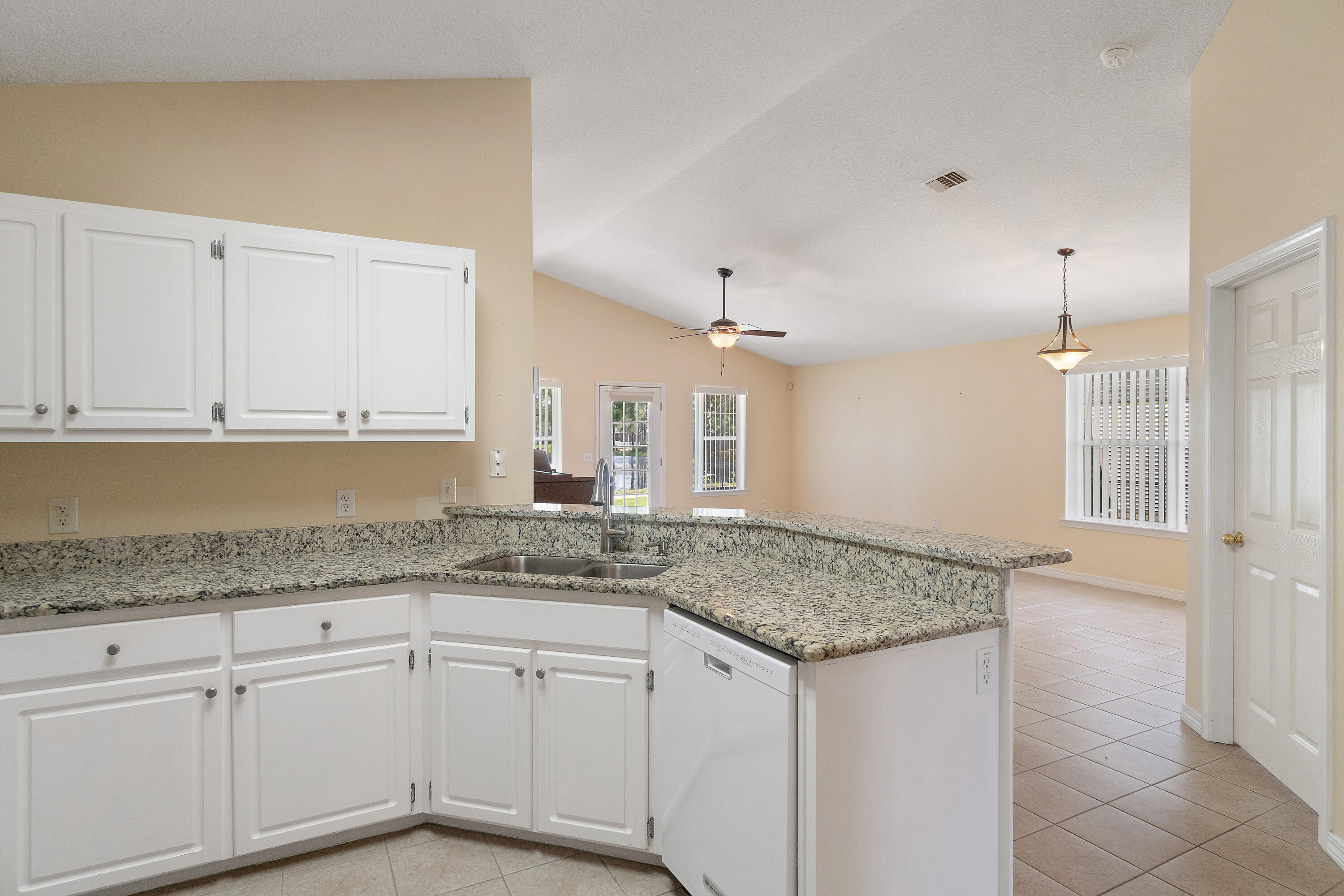 PARKER'S LANDING - Residential