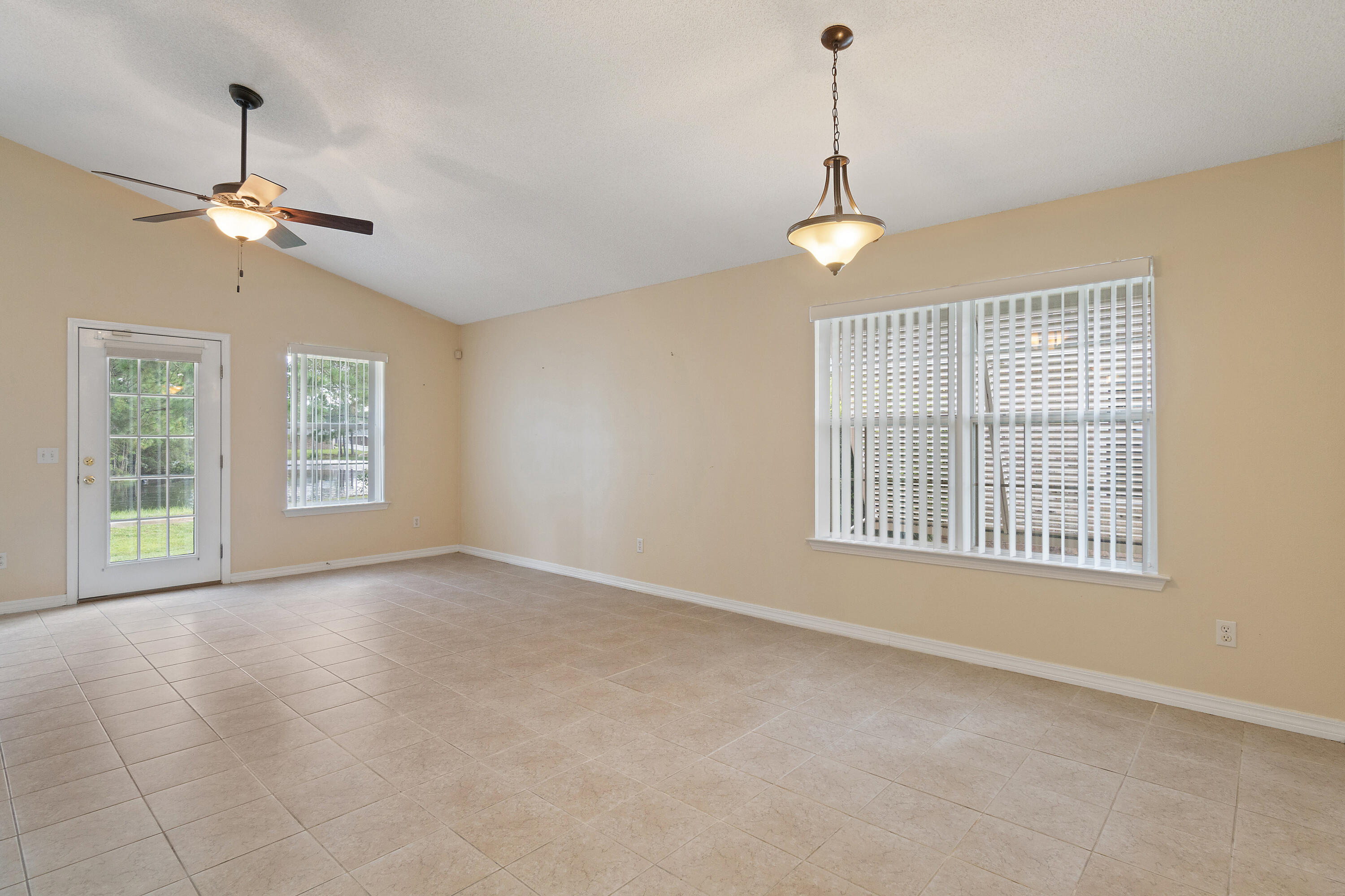 PARKER'S LANDING - Residential