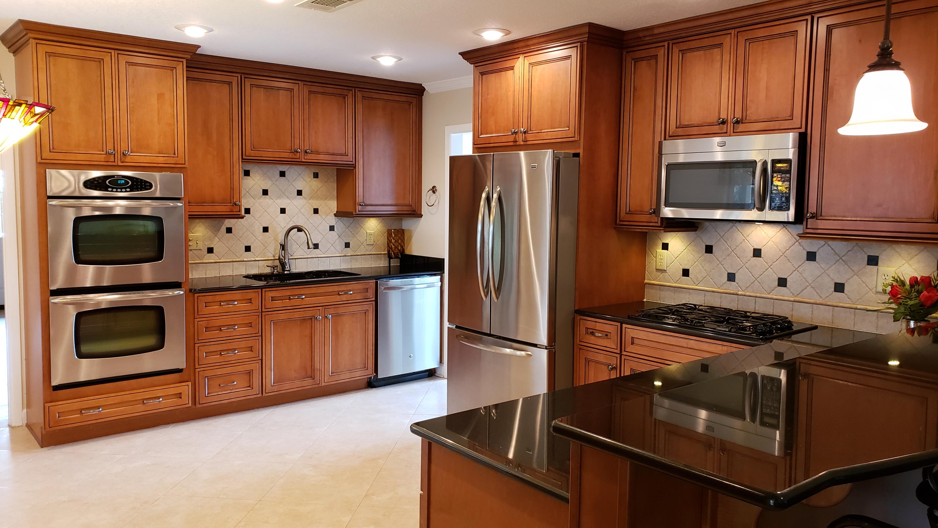 BAYOU POQUITO - Residential