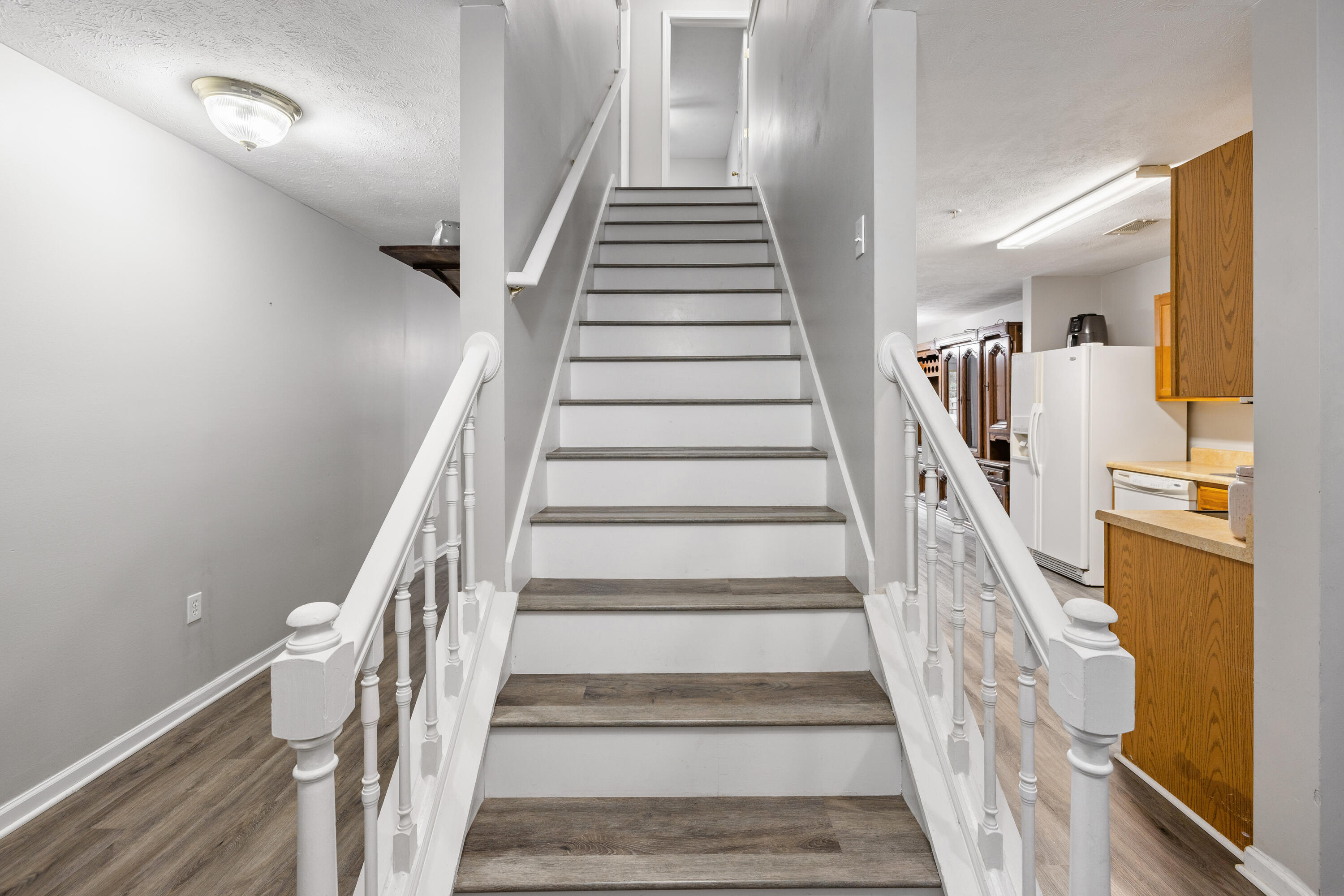 ROLLING PINES - Residential