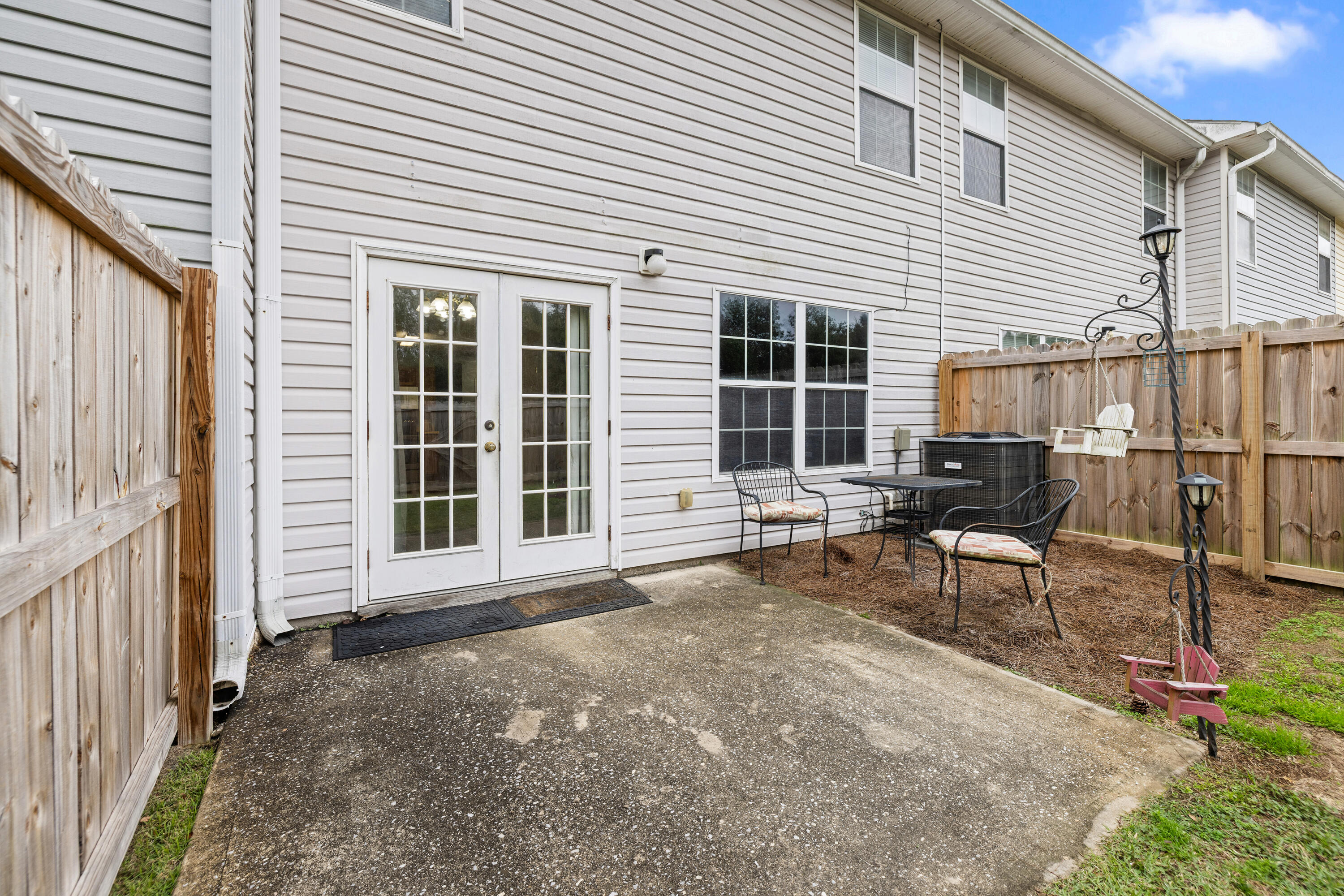 ROLLING PINES - Residential