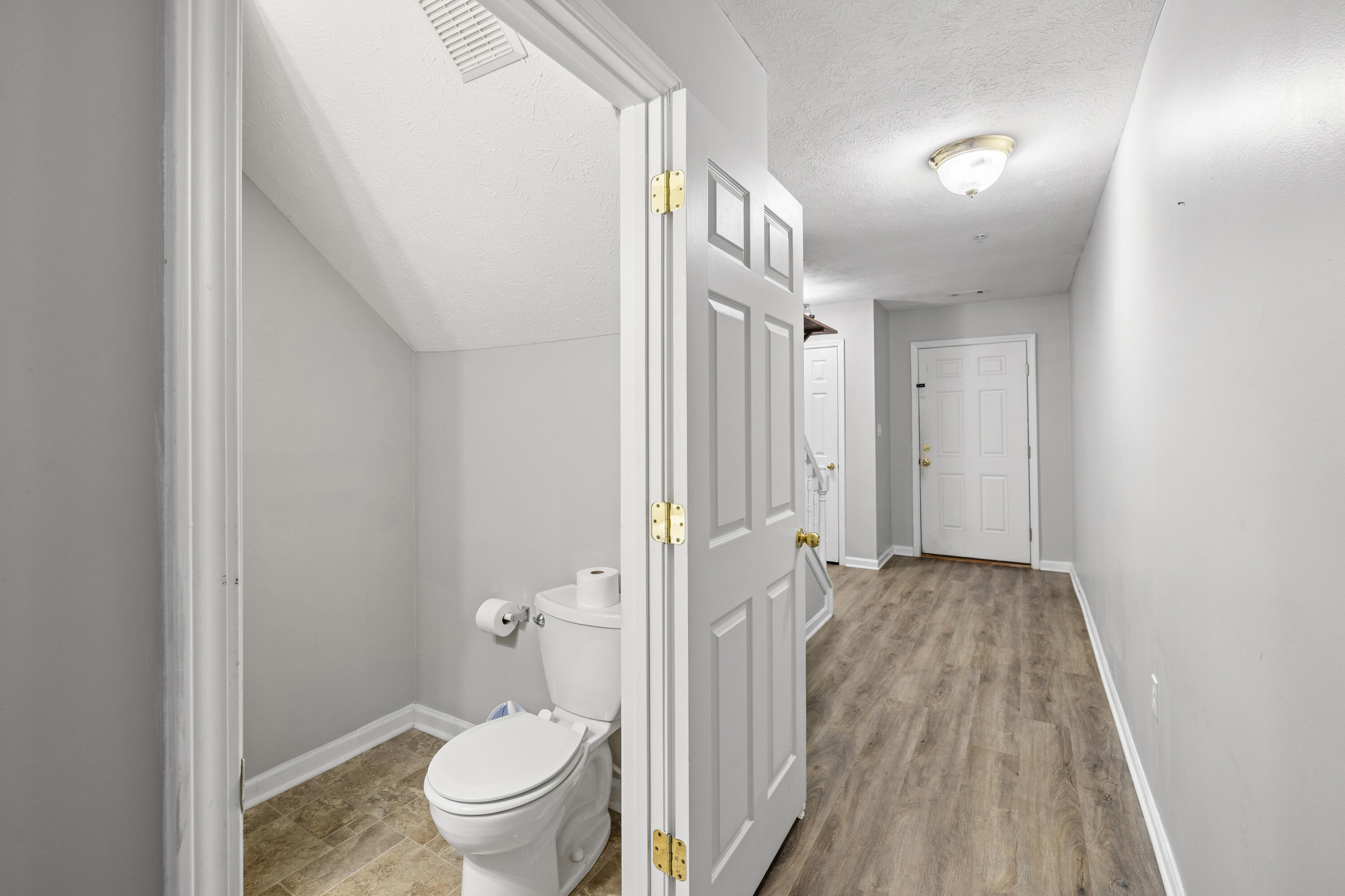 ROLLING PINES - Residential