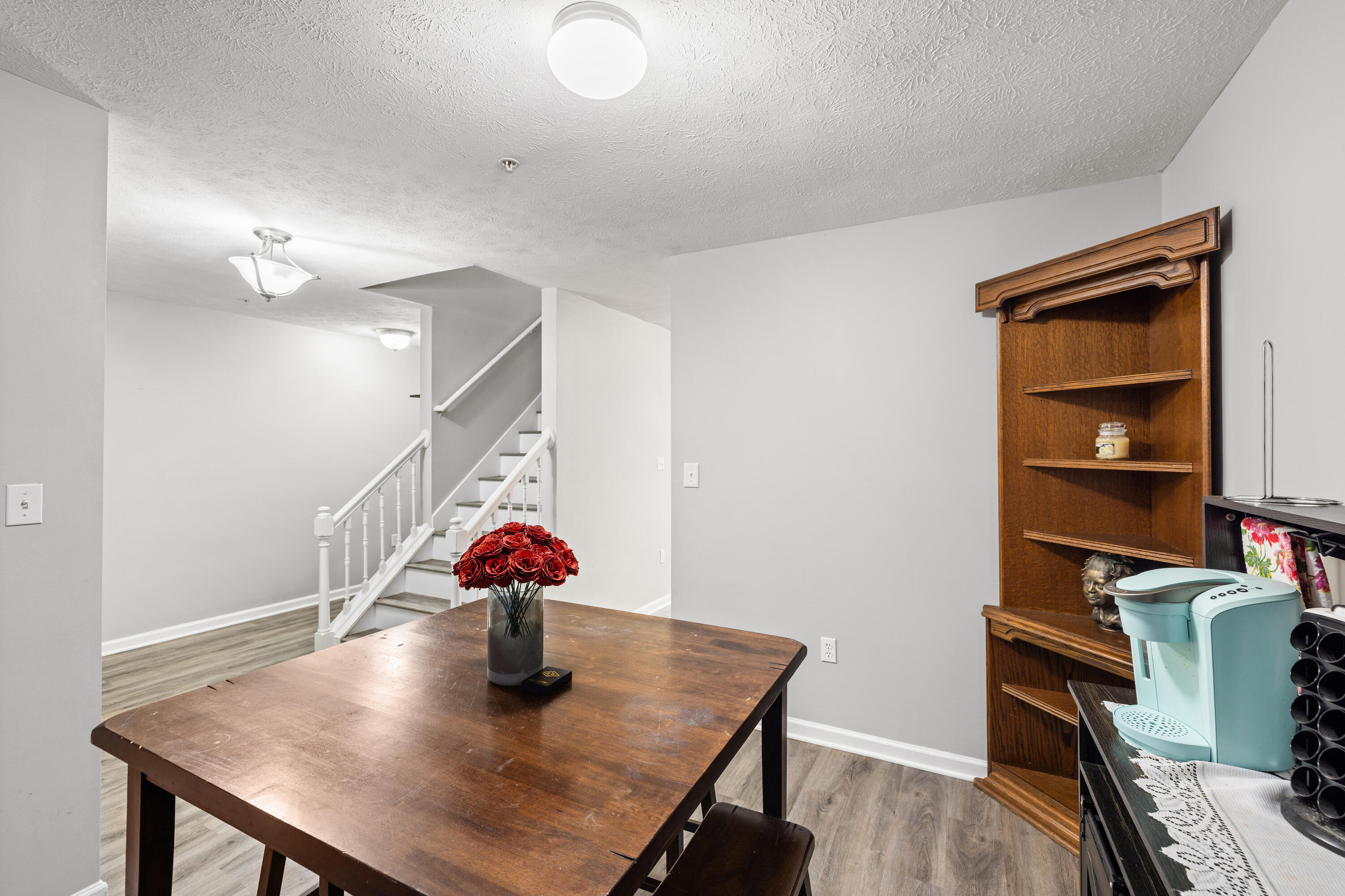 ROLLING PINES - Residential