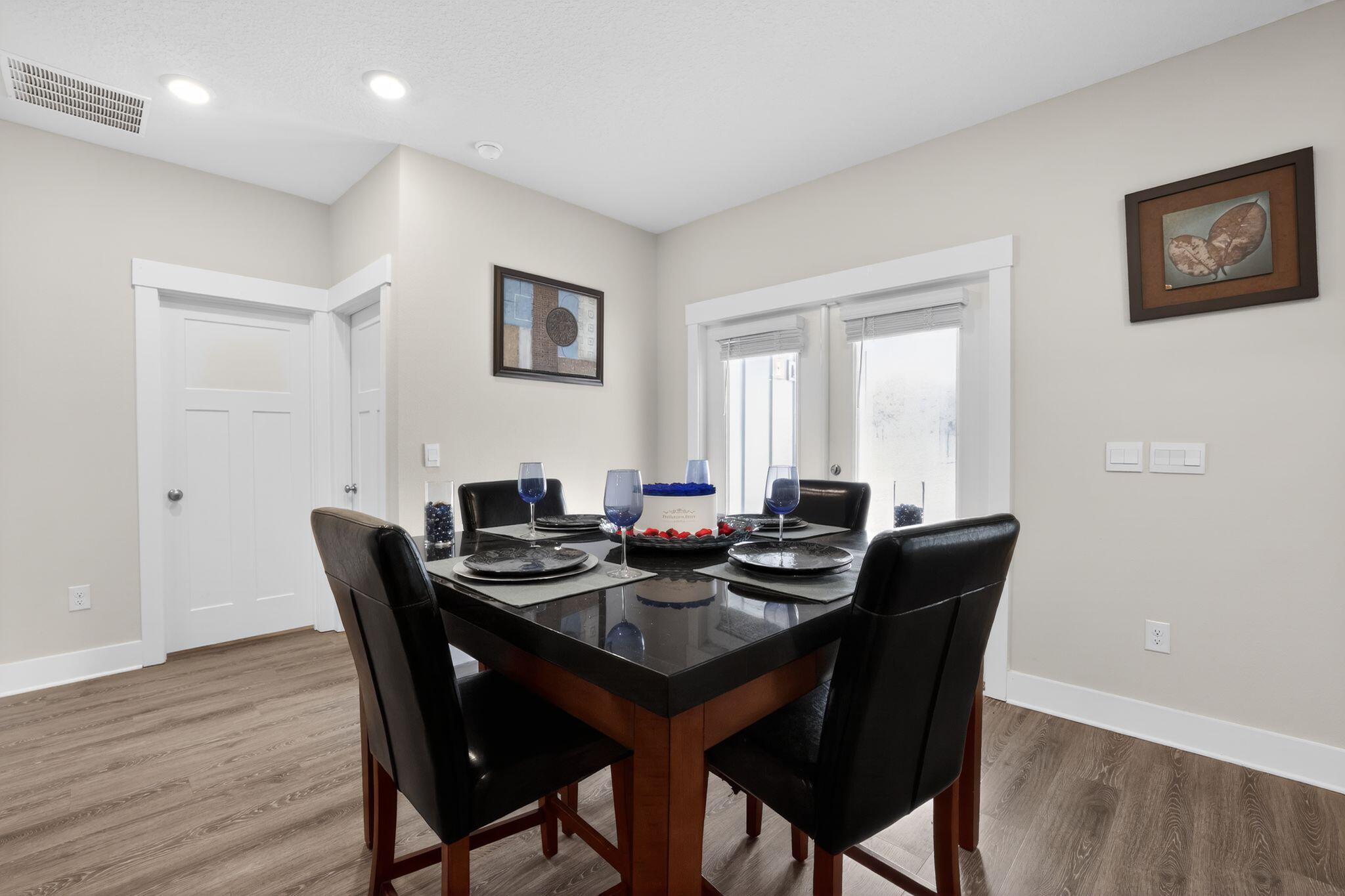 HILLWOOD ESTATES - Residential