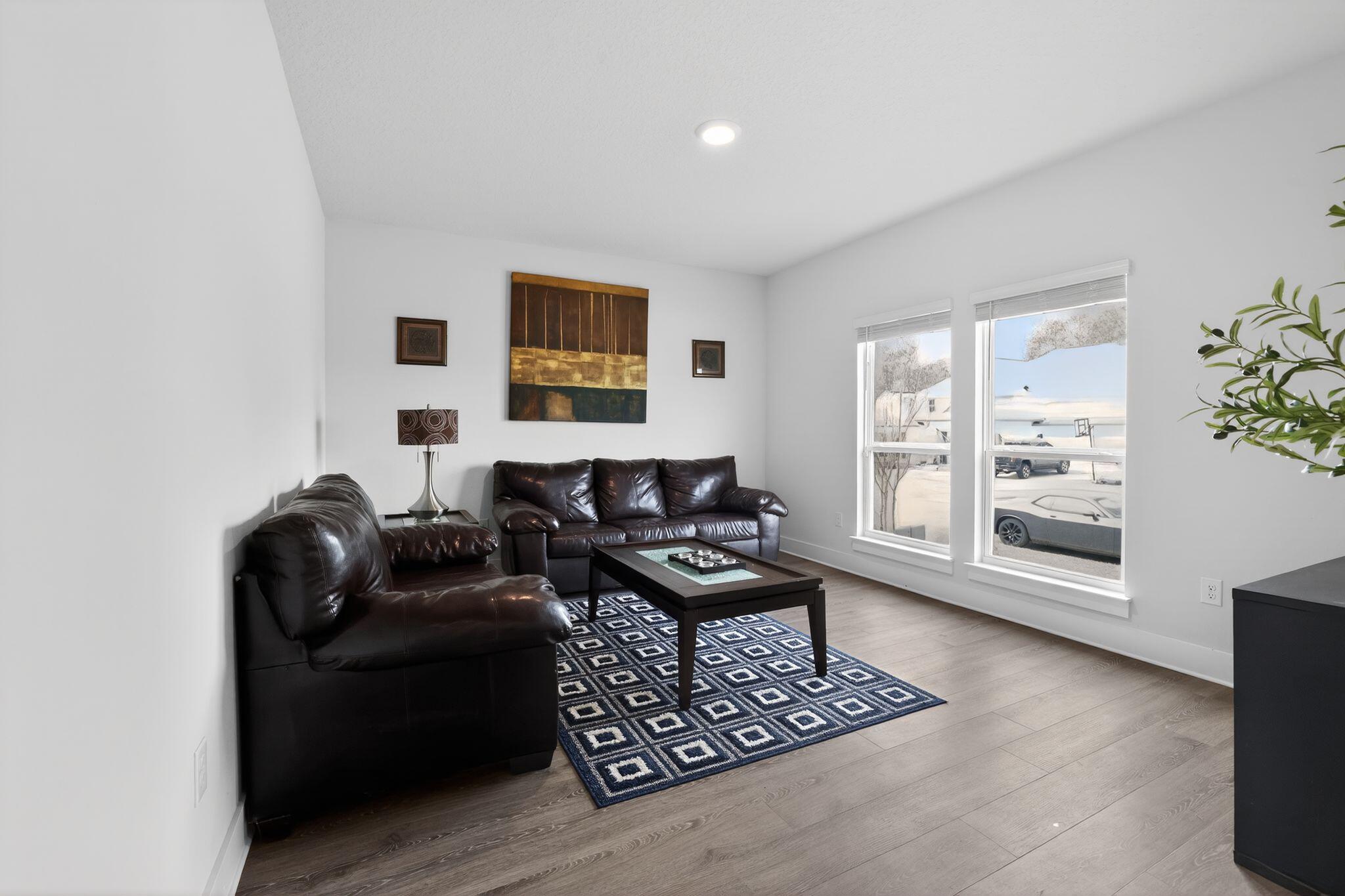 HILLWOOD ESTATES - Residential