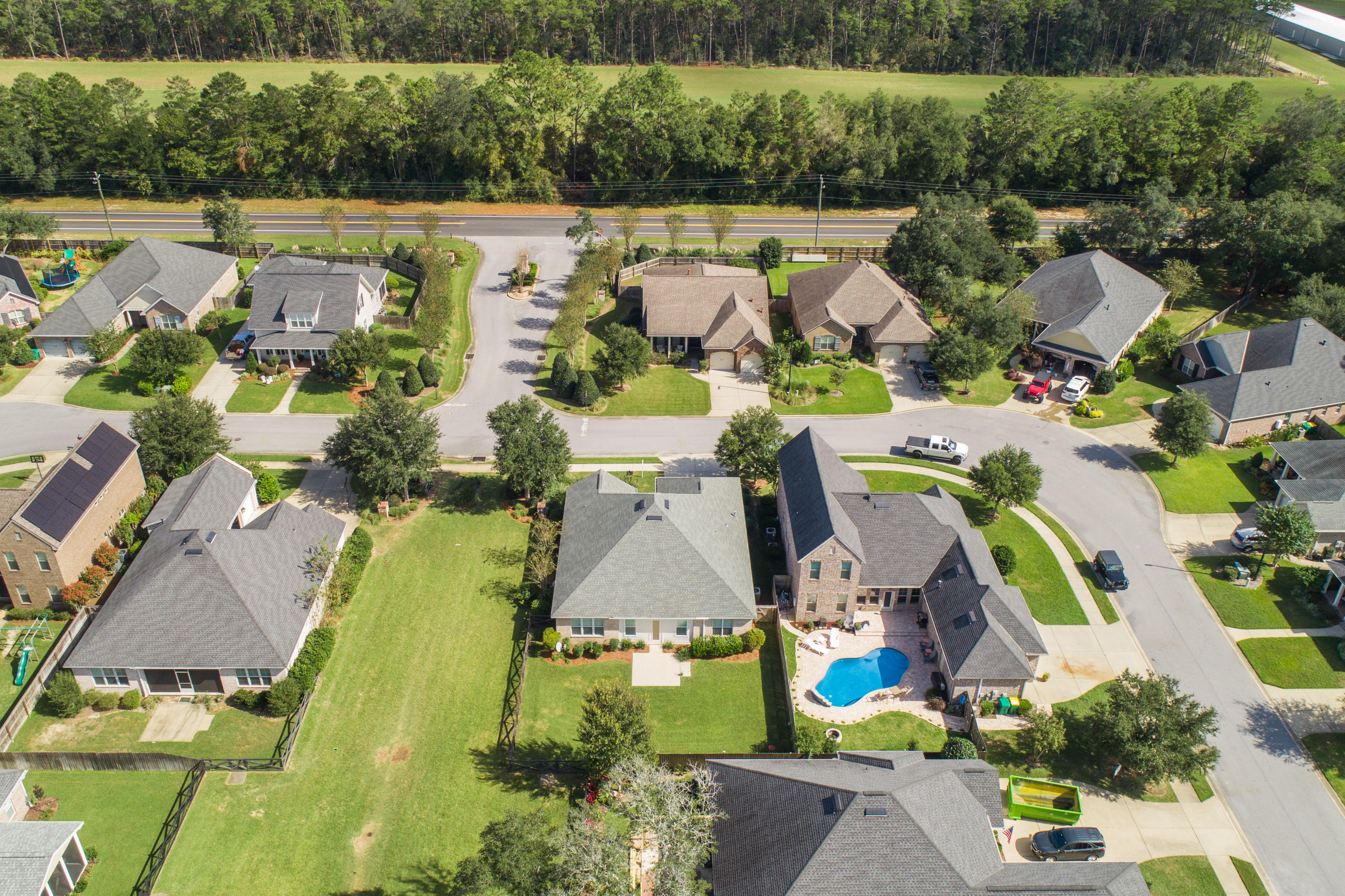 THE STABLES AT ROCKY BAYOU - Residential