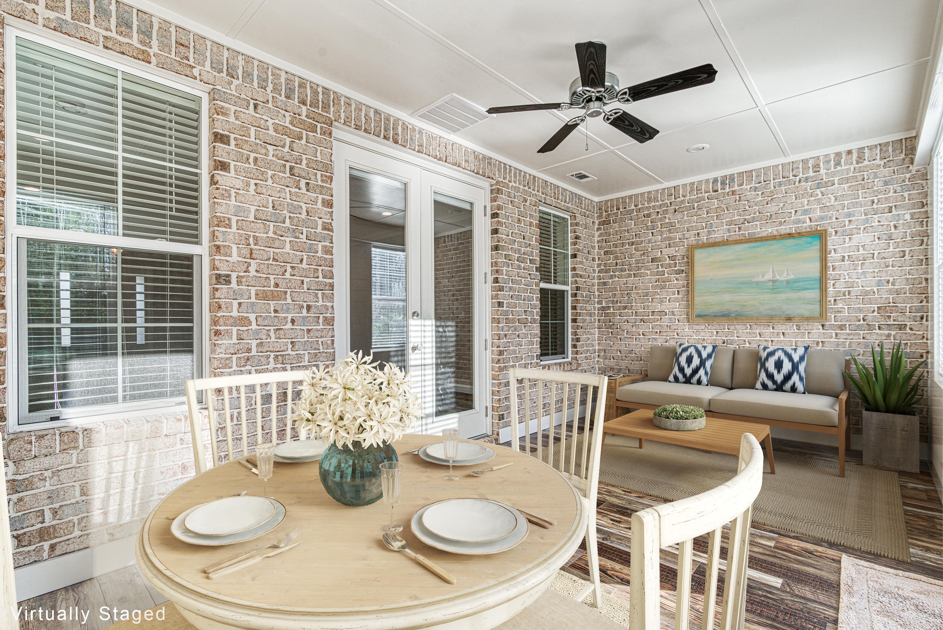 THE STABLES AT ROCKY BAYOU - Residential