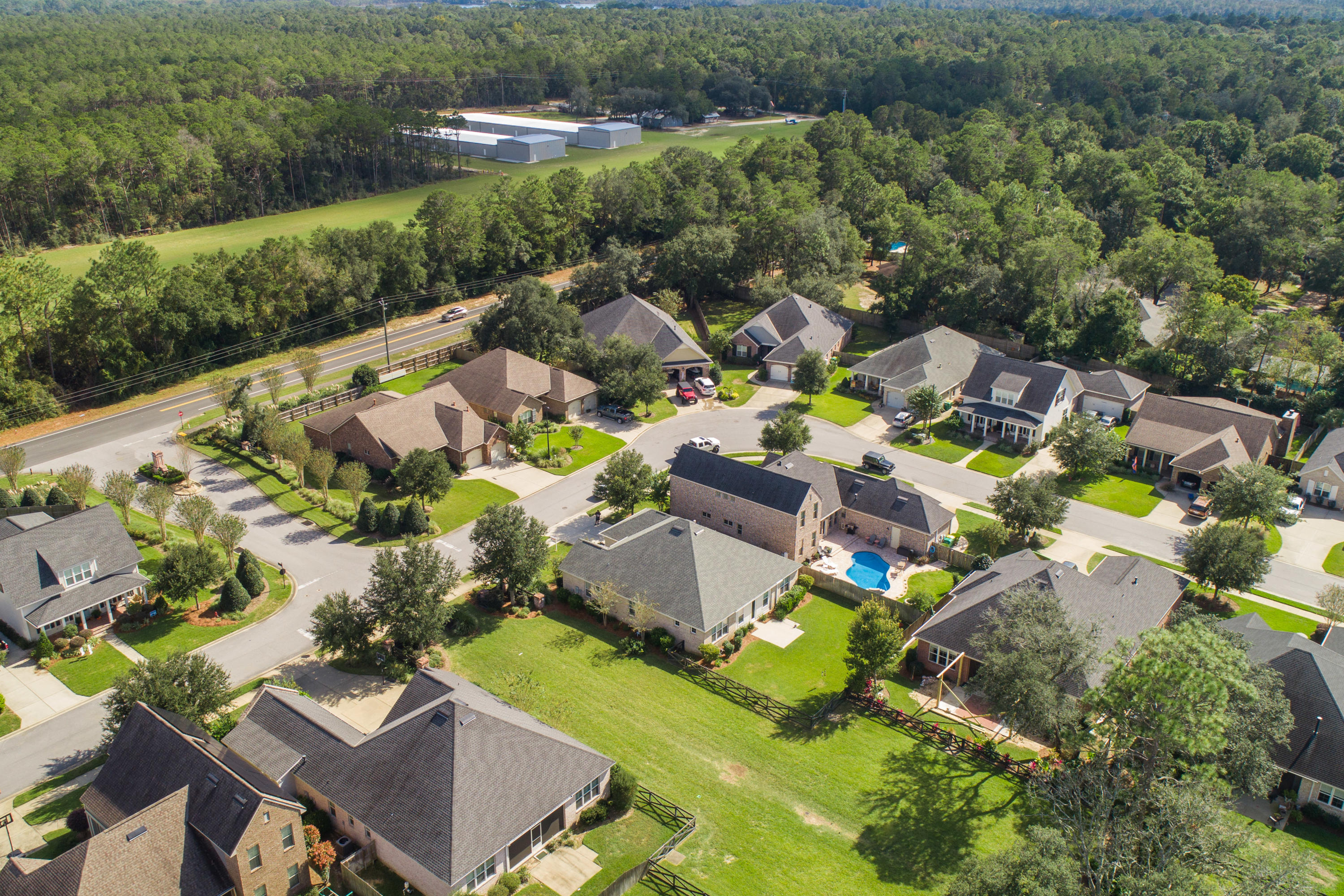 THE STABLES AT ROCKY BAYOU - Residential