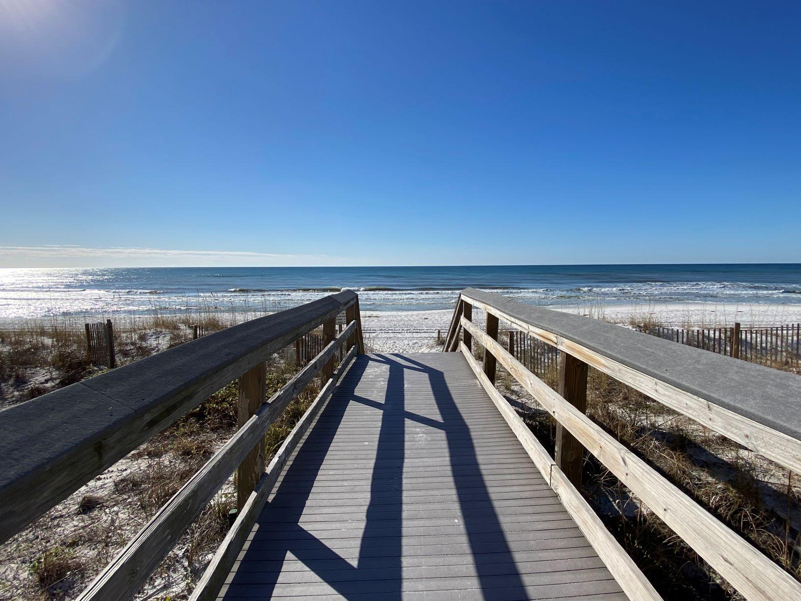 BLUE DOLPHIN CONDO - Residential