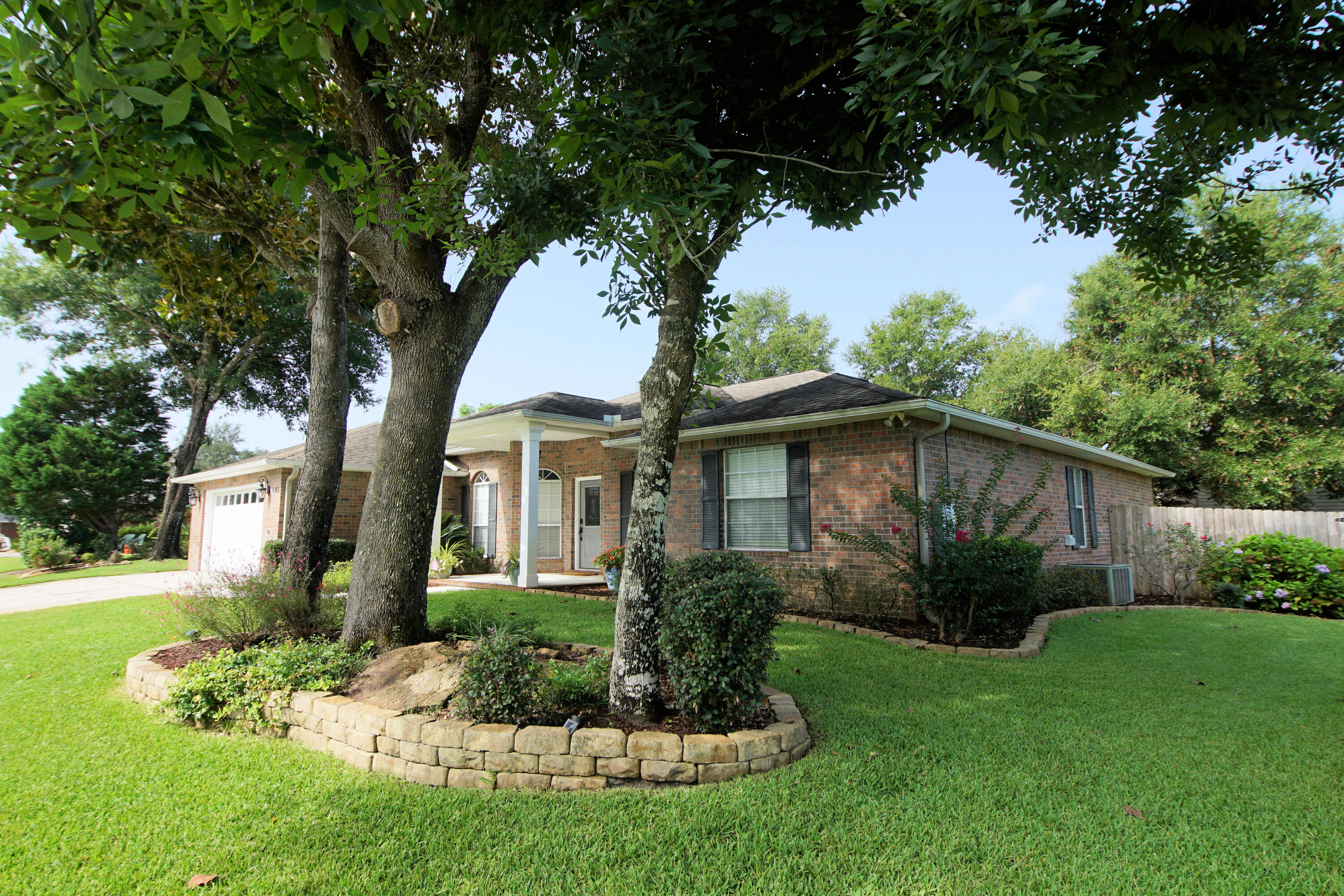 SHADOW OAK S/D - Residential