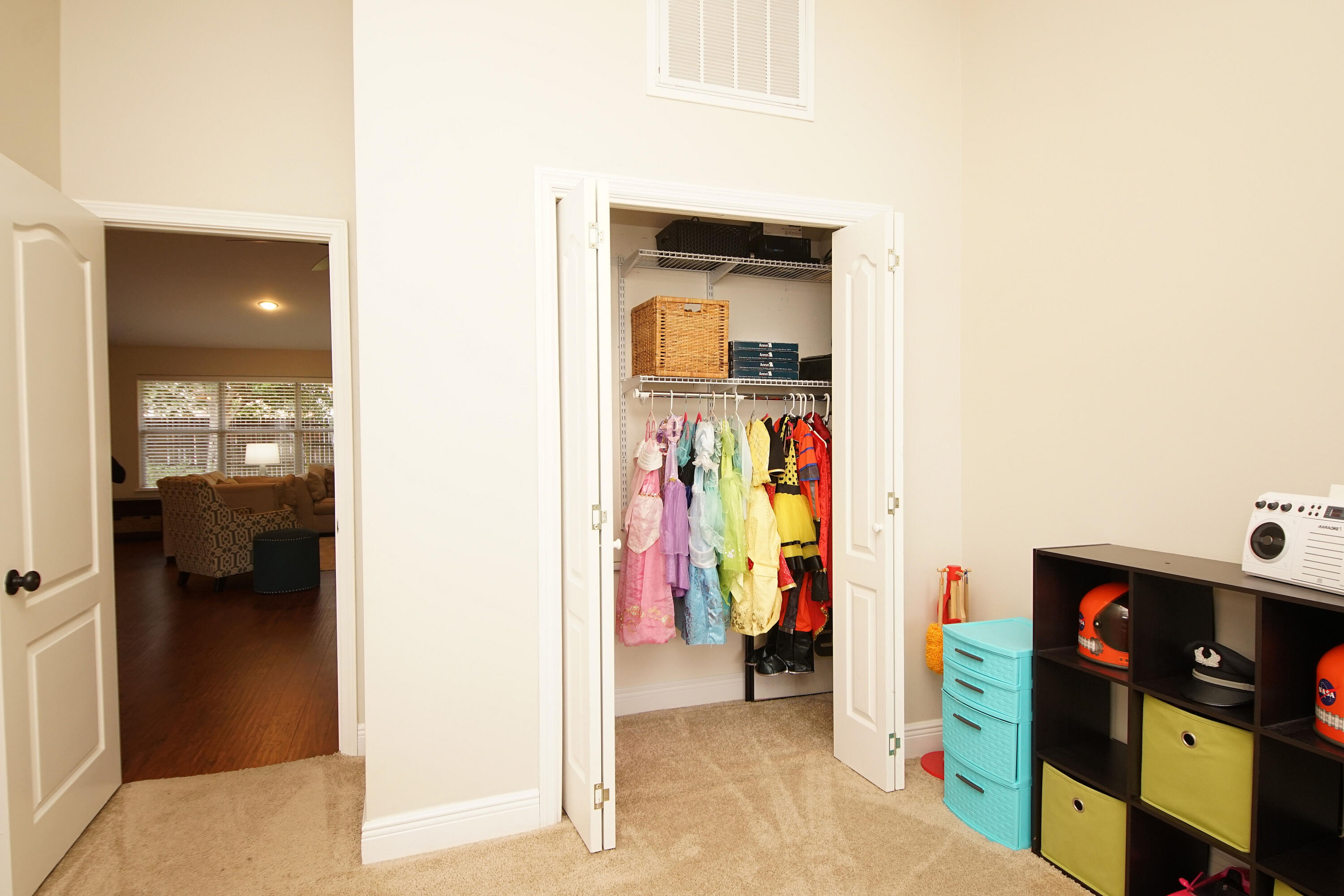 SHADOW OAK S/D - Residential