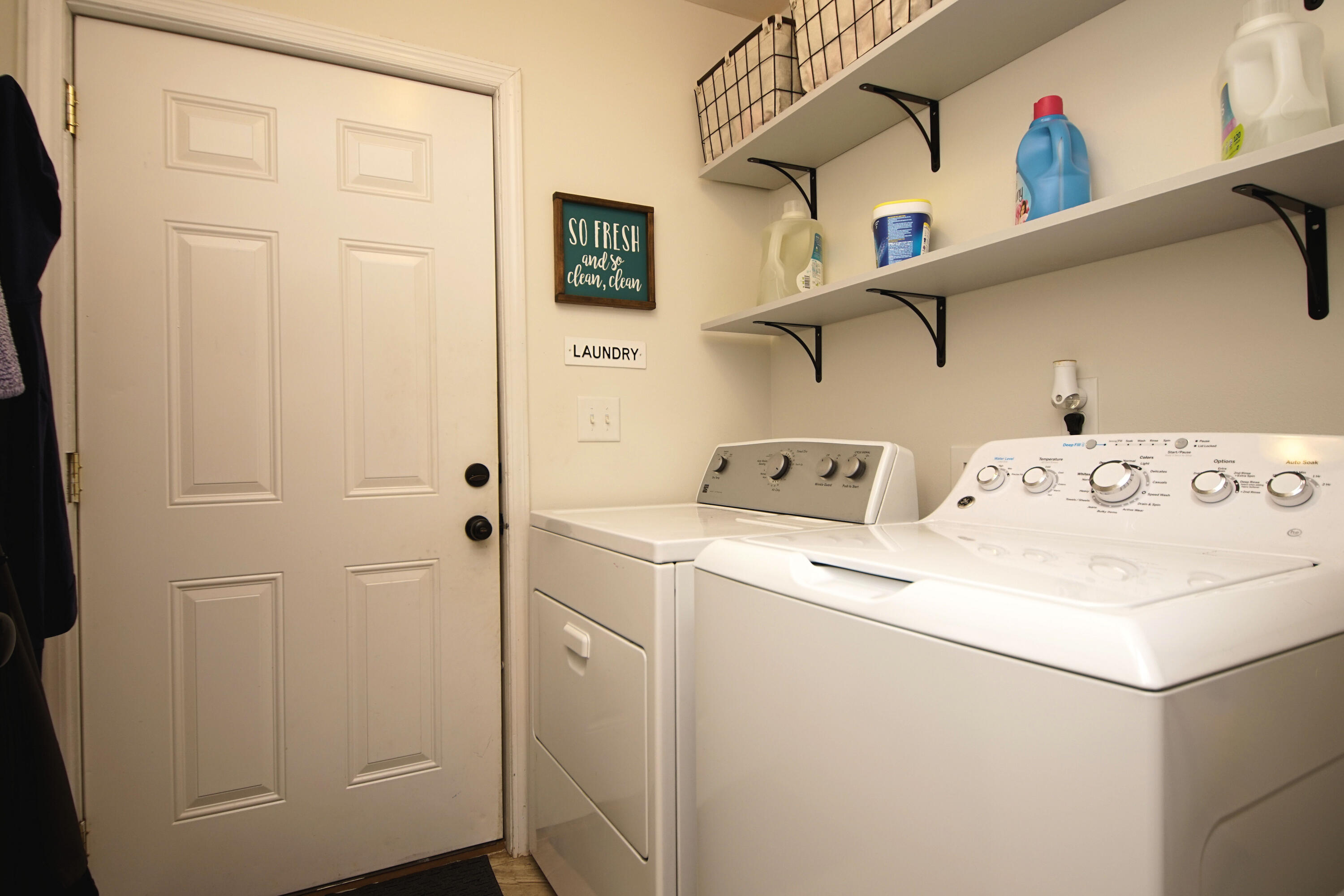 SHADOW OAK S/D - Residential