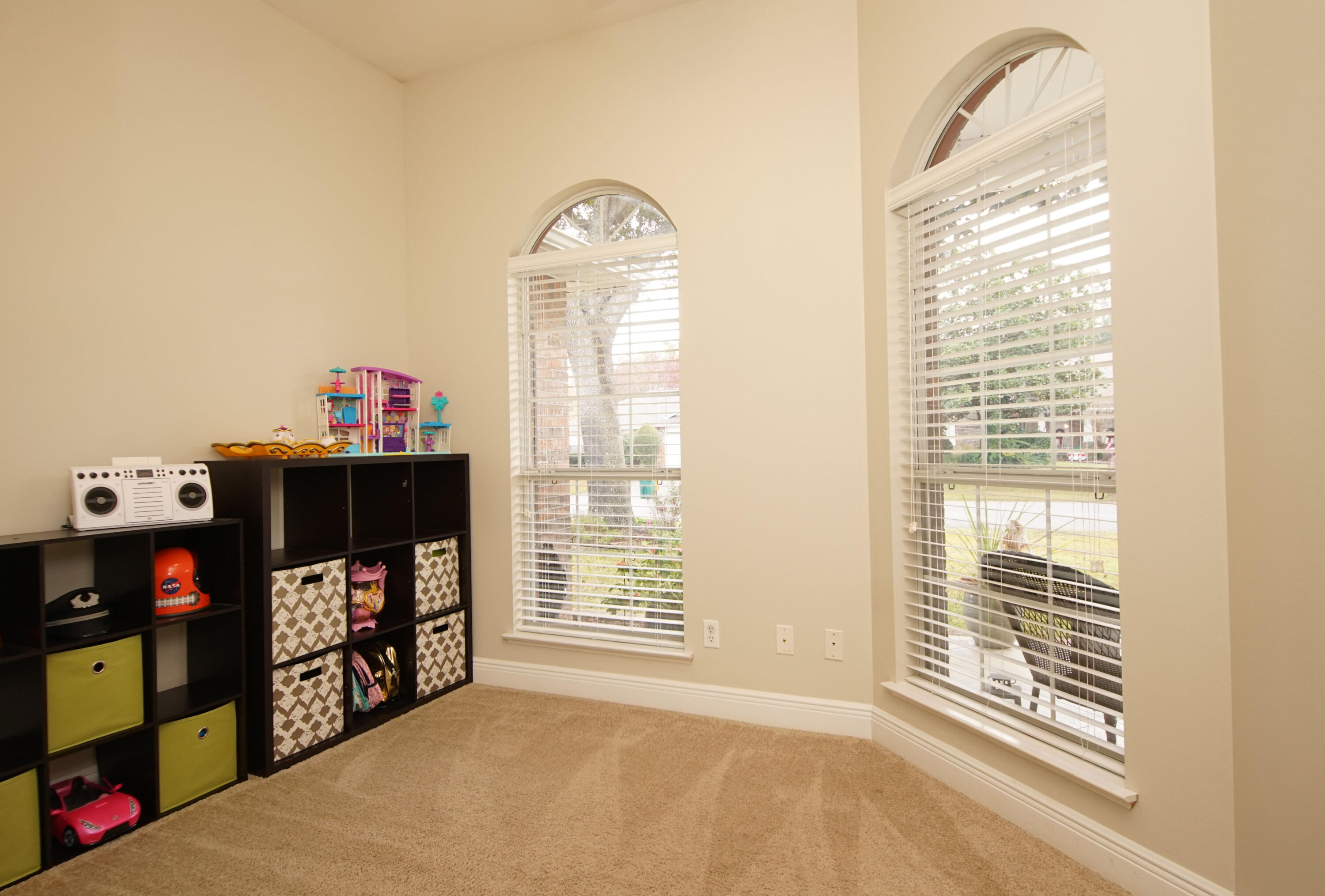 SHADOW OAK S/D - Residential