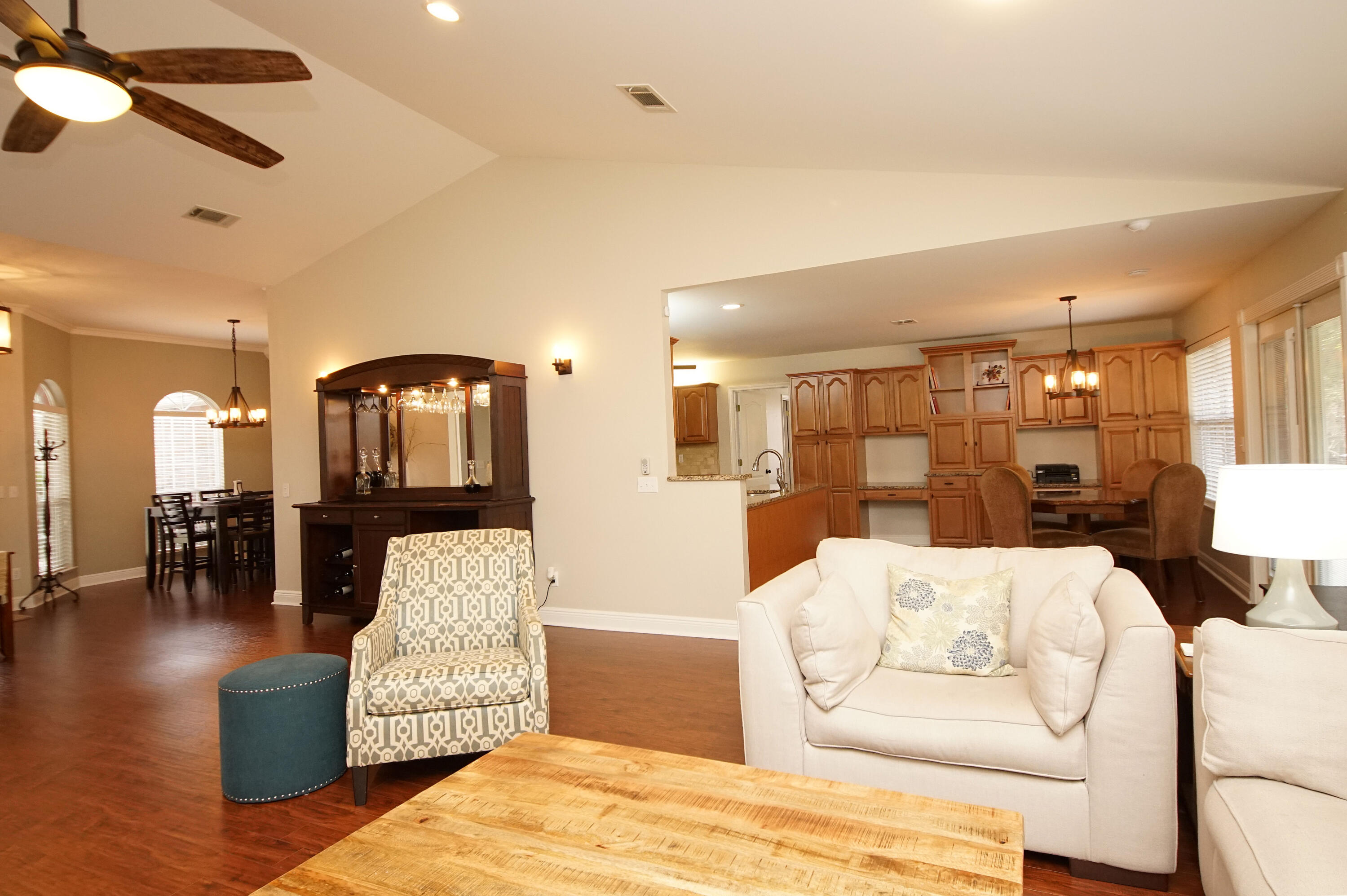 SHADOW OAK S/D - Residential