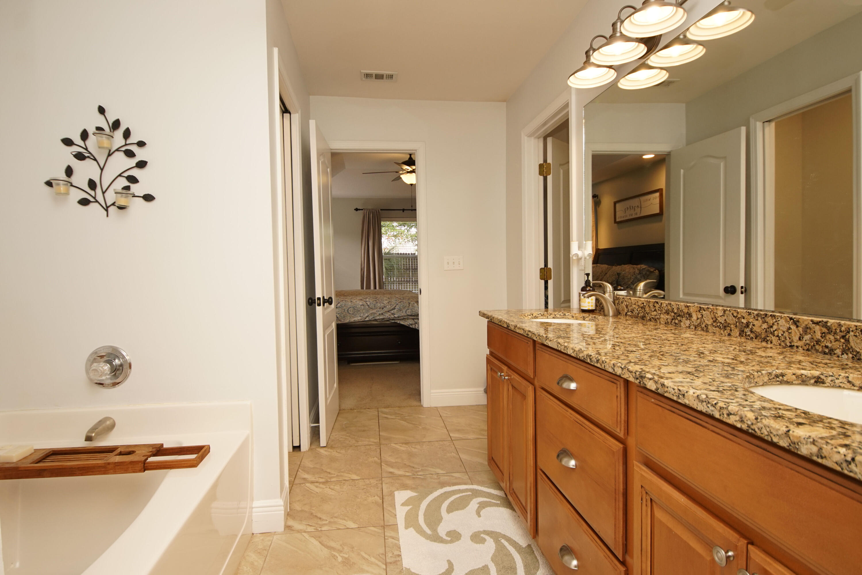 SHADOW OAK S/D - Residential