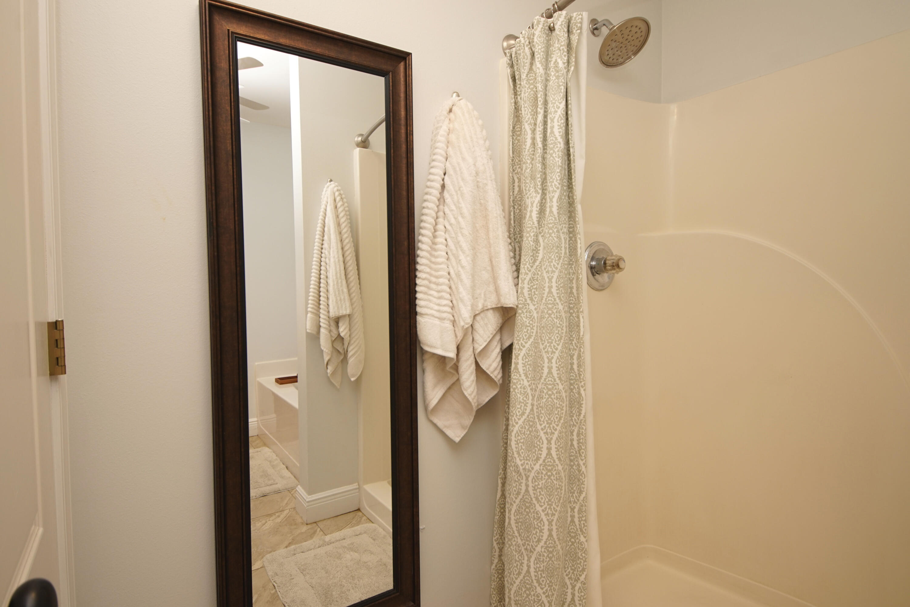 SHADOW OAK S/D - Residential