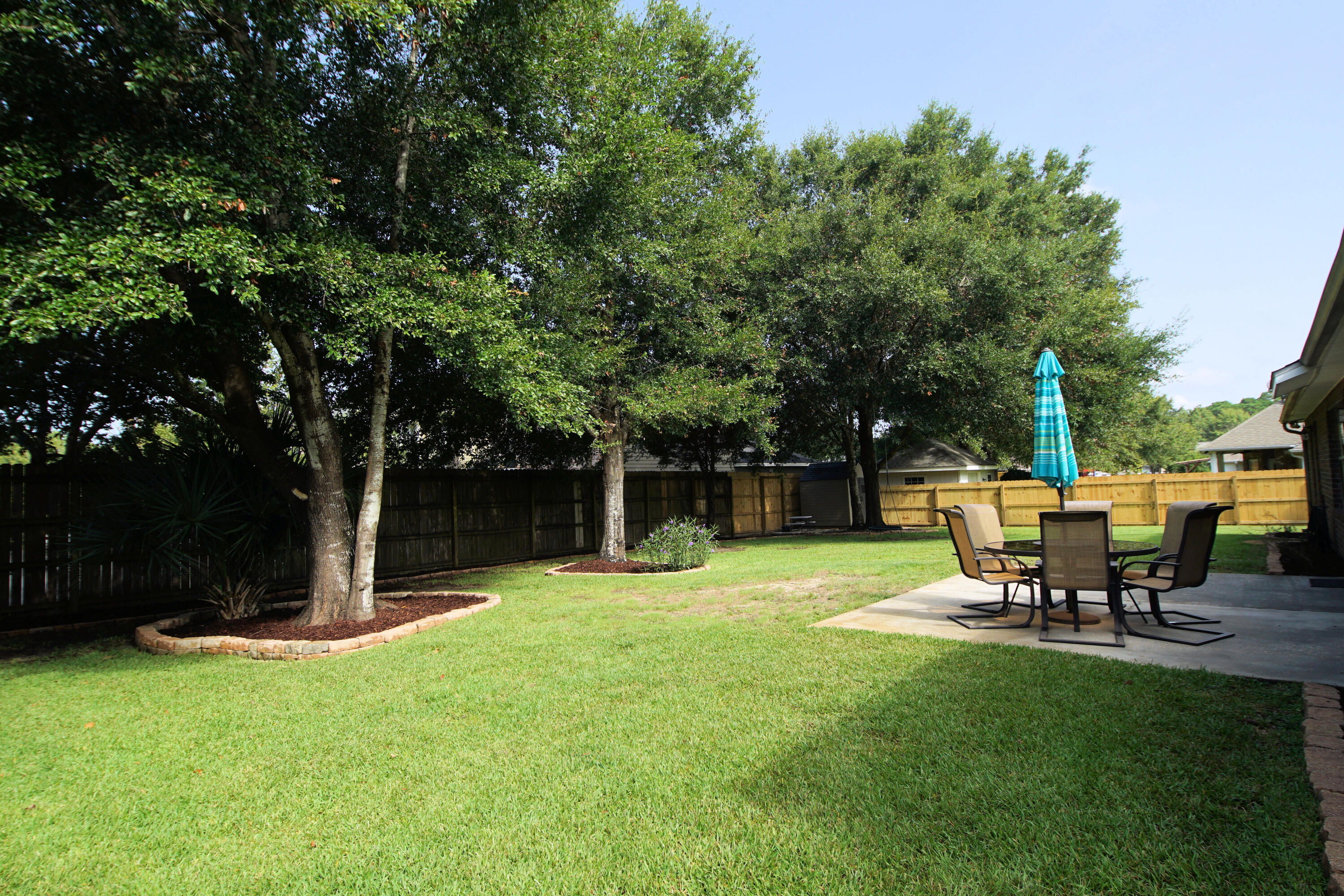 SHADOW OAK S/D - Residential