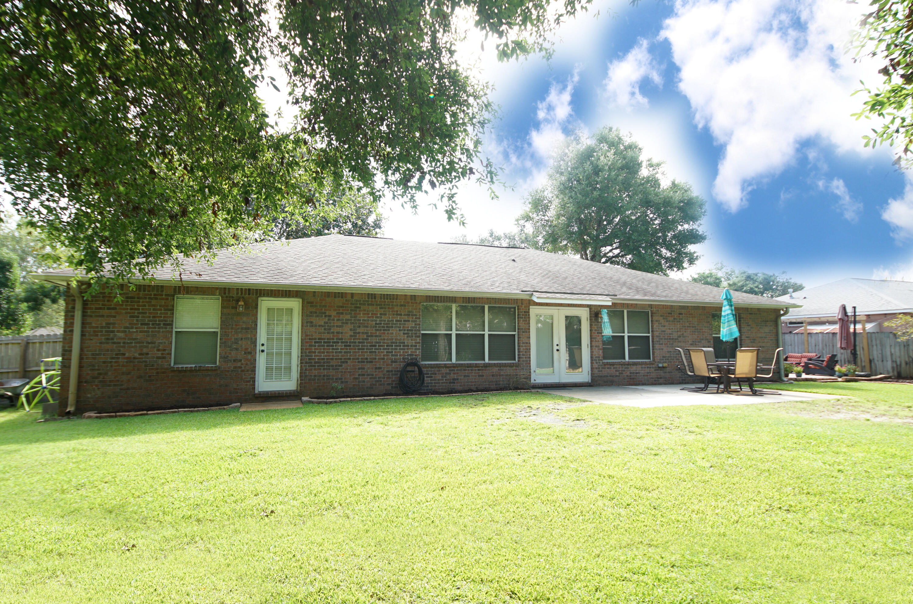 SHADOW OAK S/D - Residential