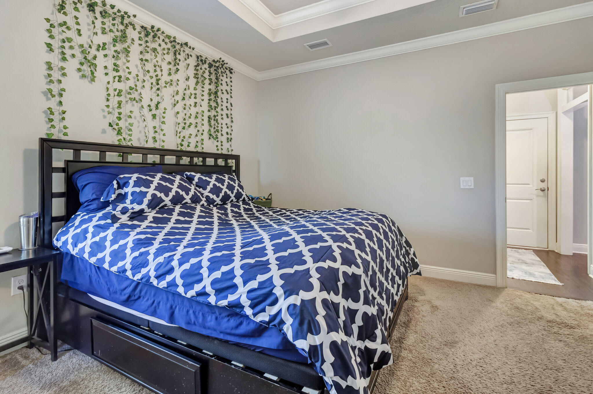 AZALEA ESTATES - Residential Lease