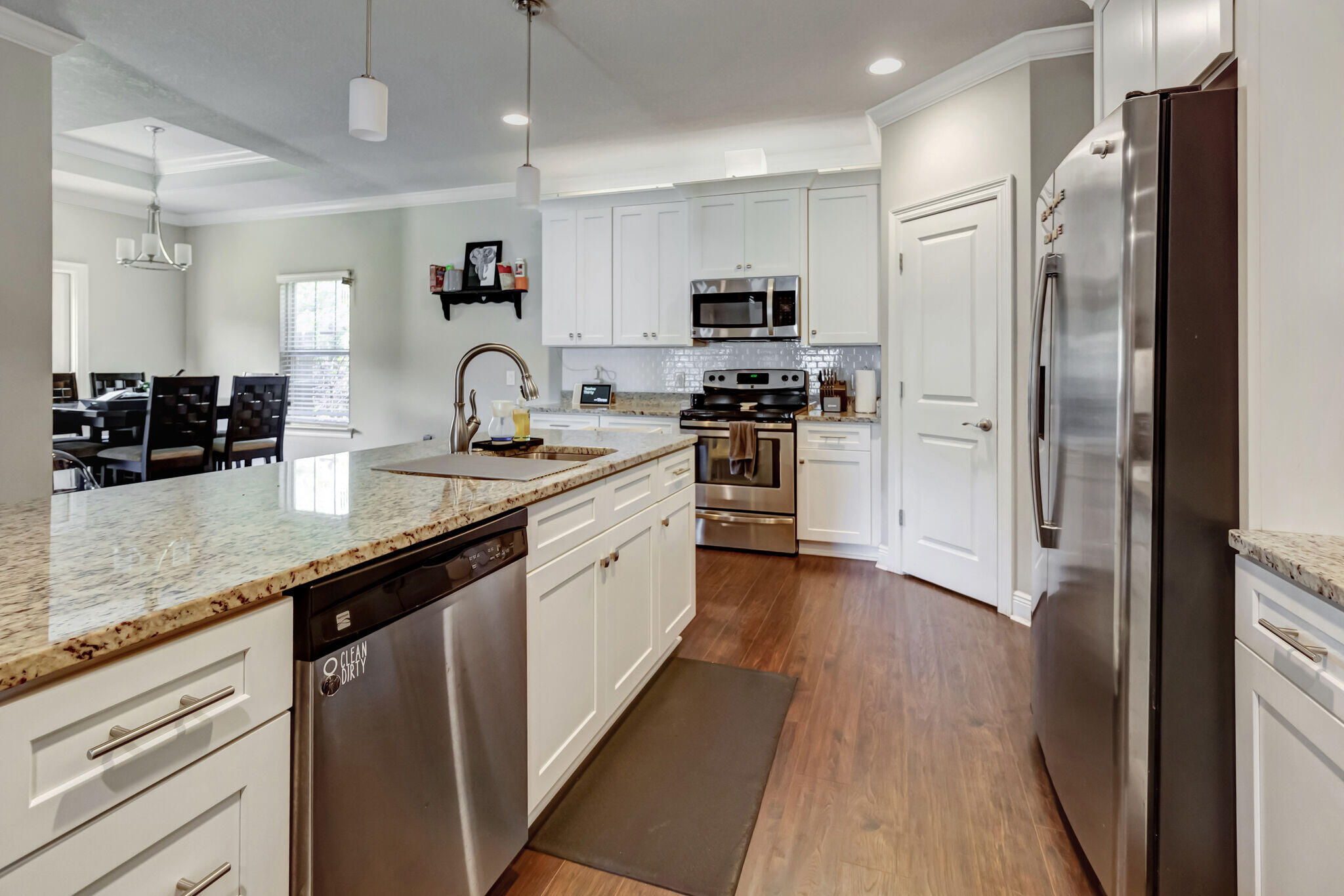 AZALEA ESTATES - Residential Lease