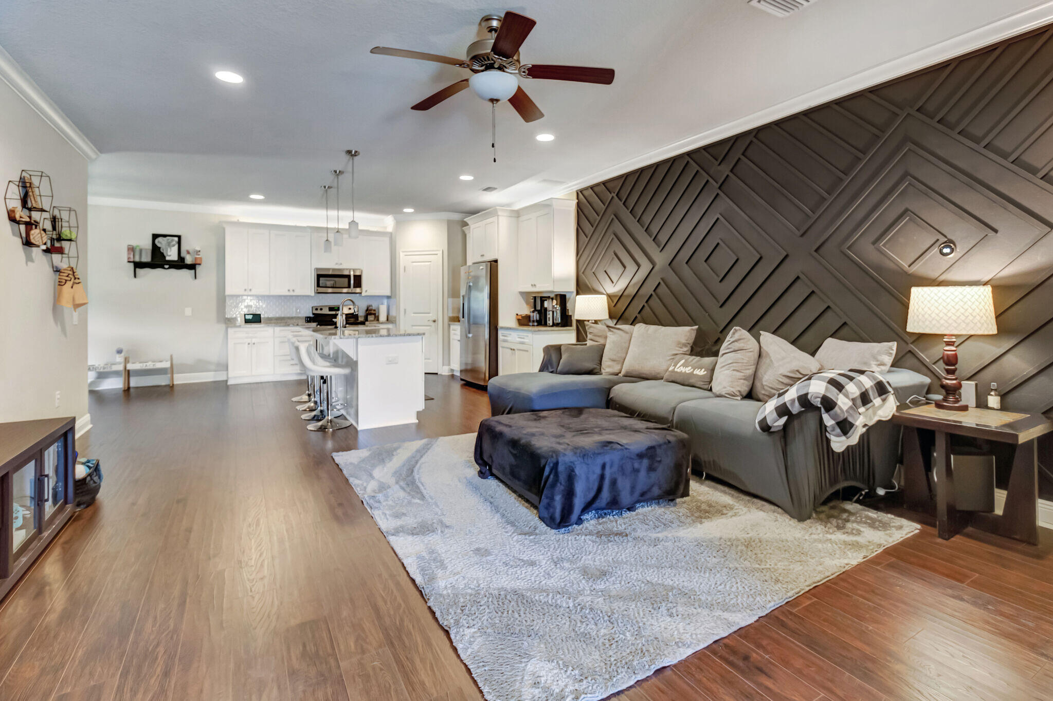 AZALEA ESTATES - Residential Lease