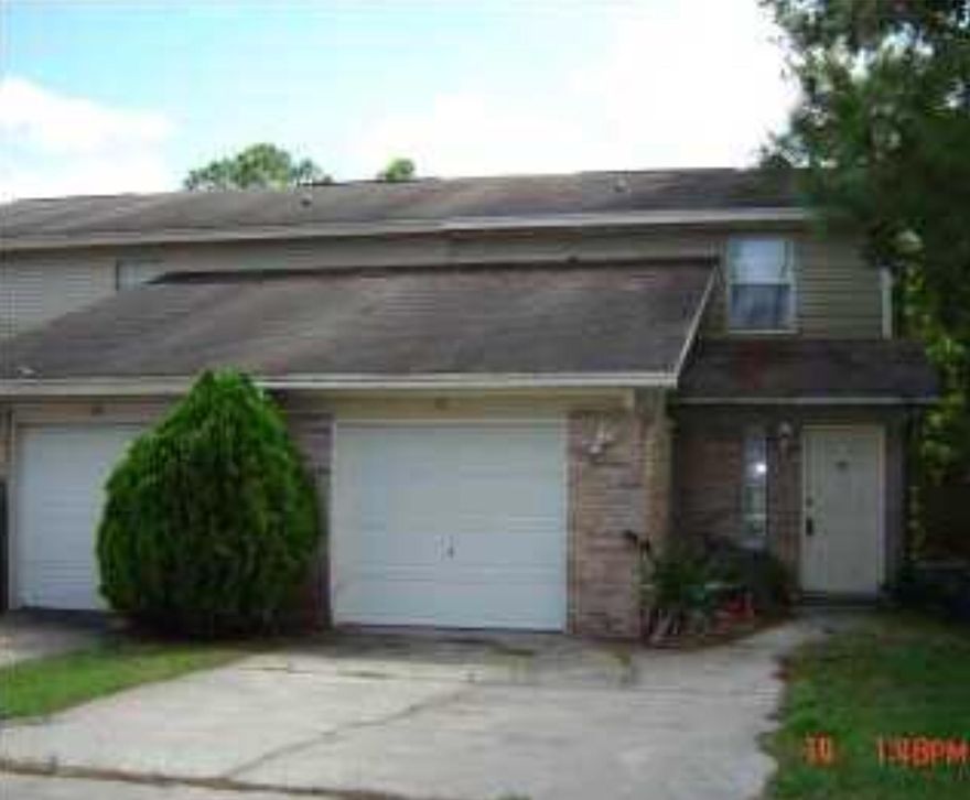 2 BED, 2.5 BATH CORNER TOWNHOUSE UNIT WITH A BONUS IN THE MASTER SUITE!This Fort Walton Townhouse with an attached garage may only boast 2 bedrooms, but guess what? Both bedrooms are master bedrooms featuring full bathrooms.Step into your new home's tiled entry. The first floor offers an open floor plan, tiled throughout, with living room and kitchen separated by a large breakfast bar perfect for get-togethers and entertaining. The living room's sliding glass door provides plentiful light and lets you take the party outside to the covered patio and large backyard complete with privacy fence.