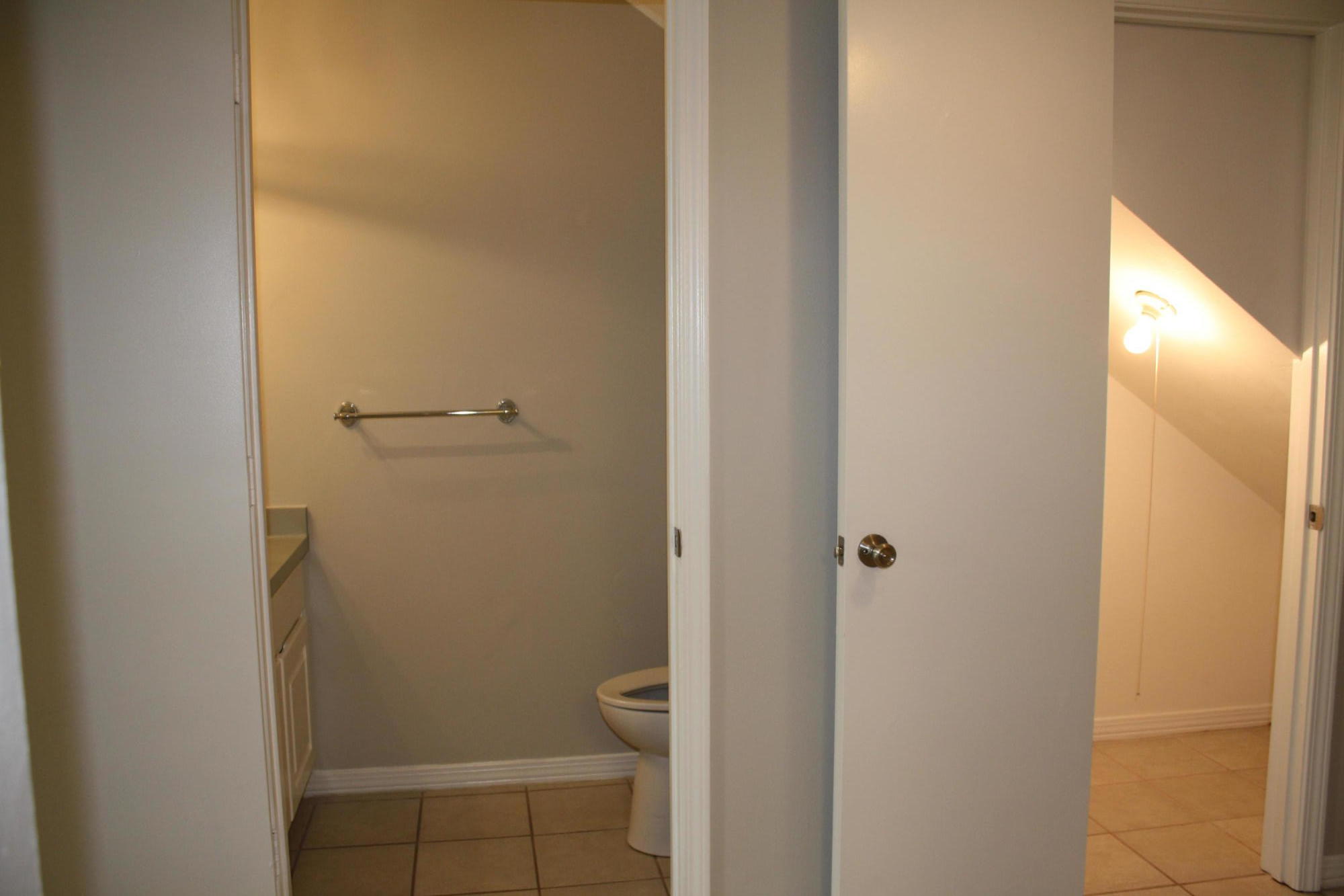 SCHNEIDER DRIVE T/H - Residential