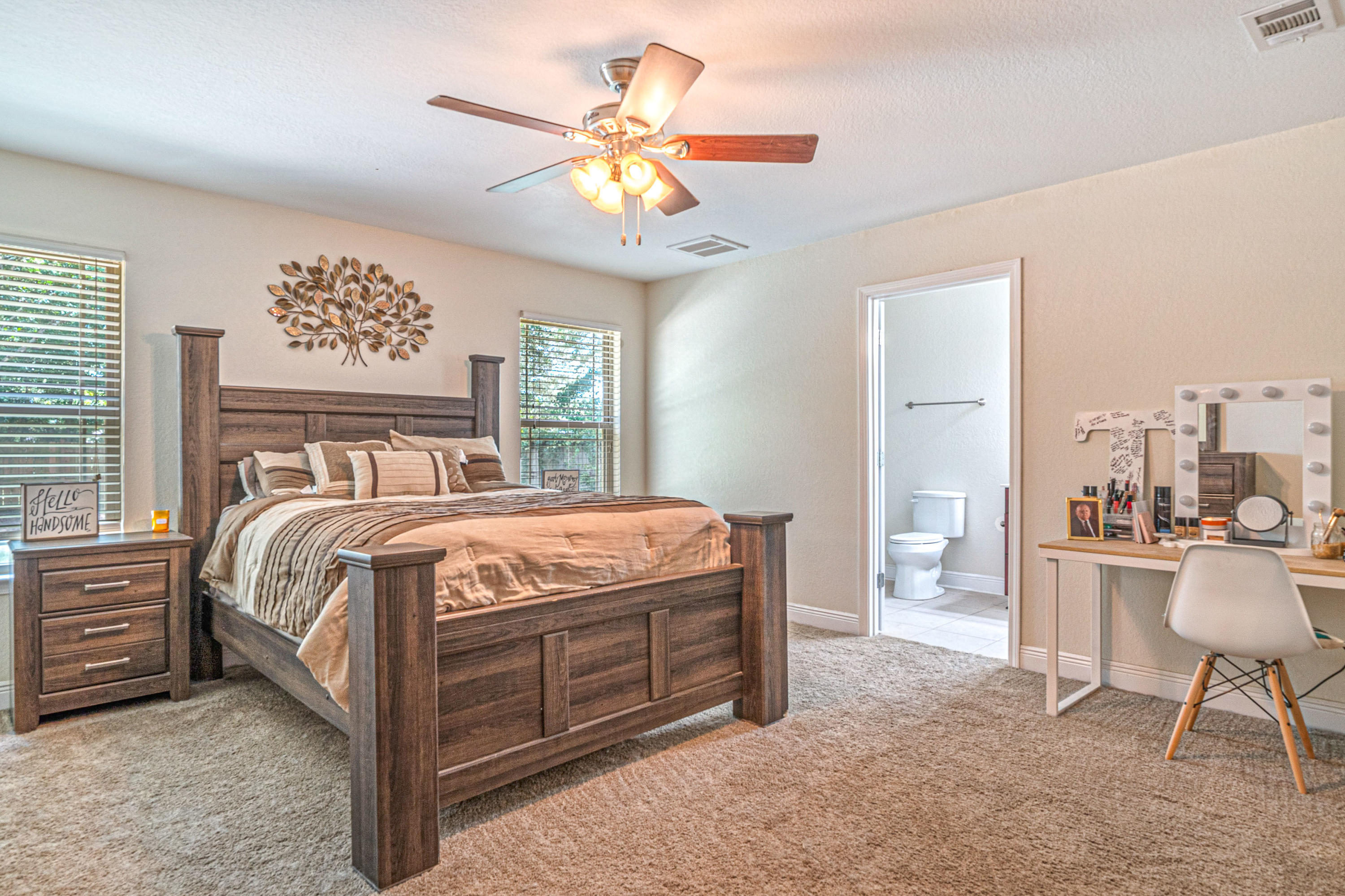 CRESTVIEW MANOR - Residential