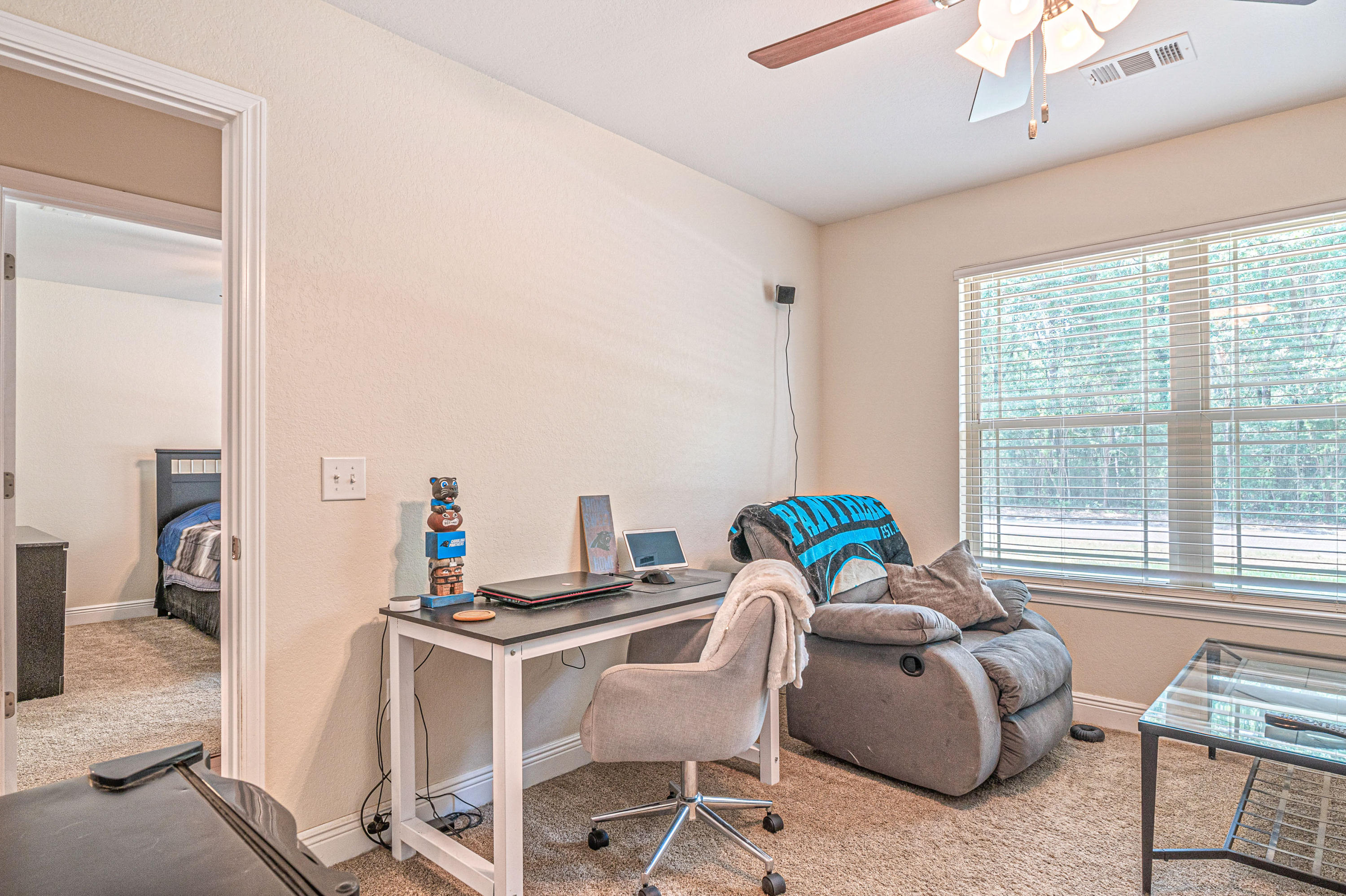 CRESTVIEW MANOR - Residential