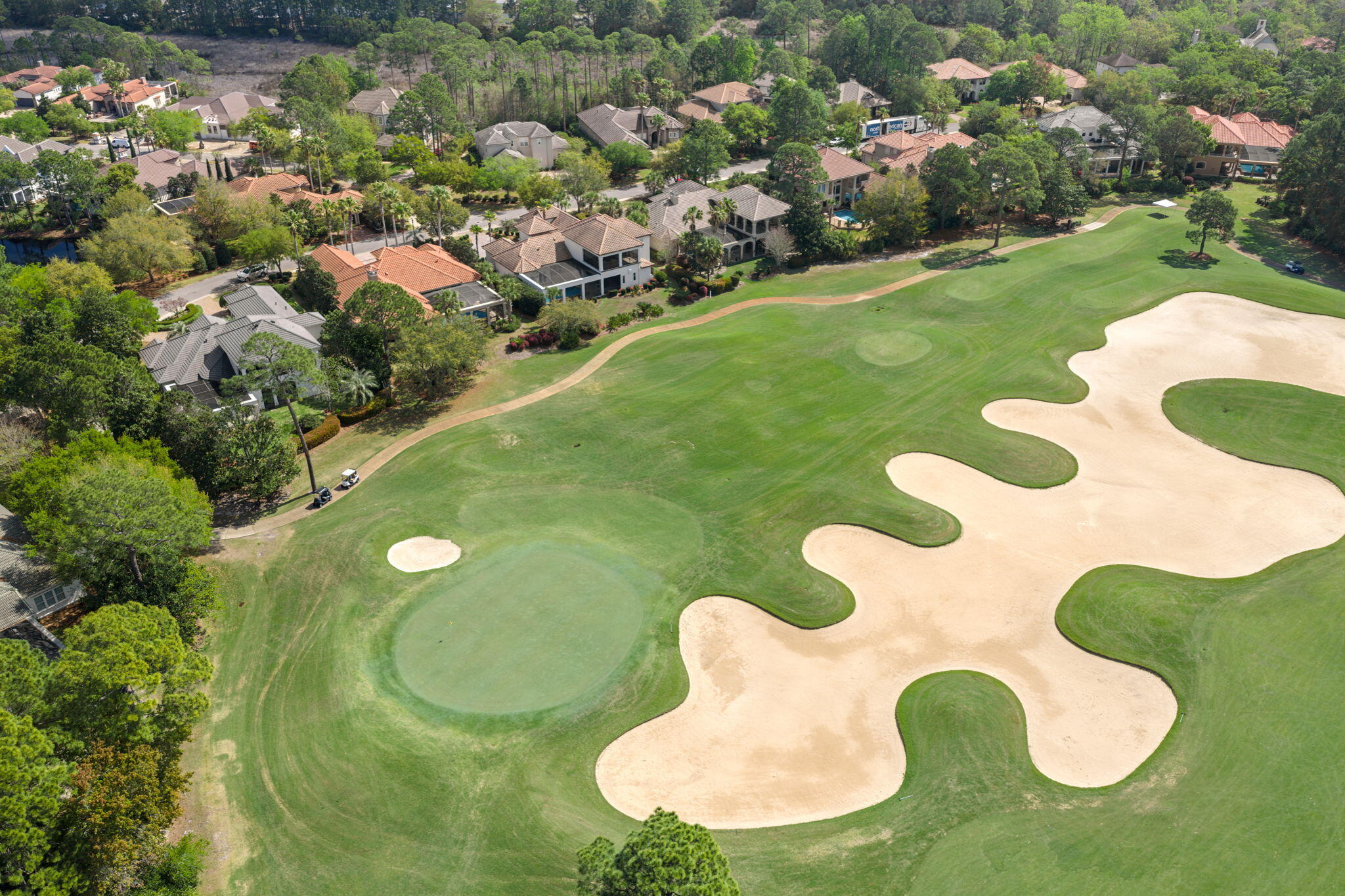 BURNT PINE - Residential