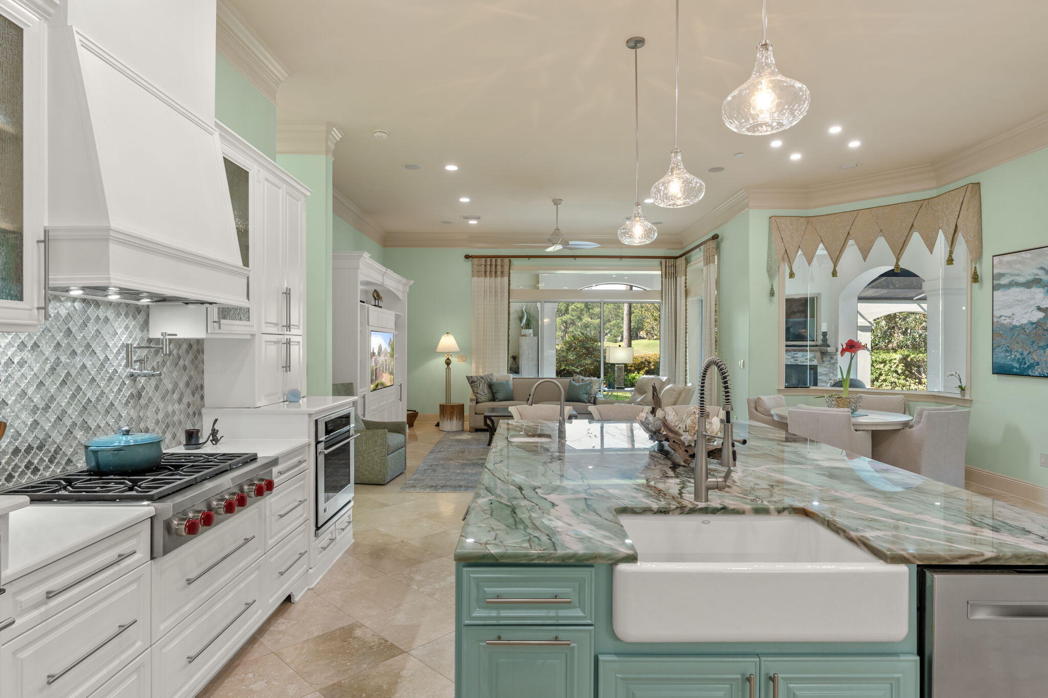 BURNT PINE - Residential