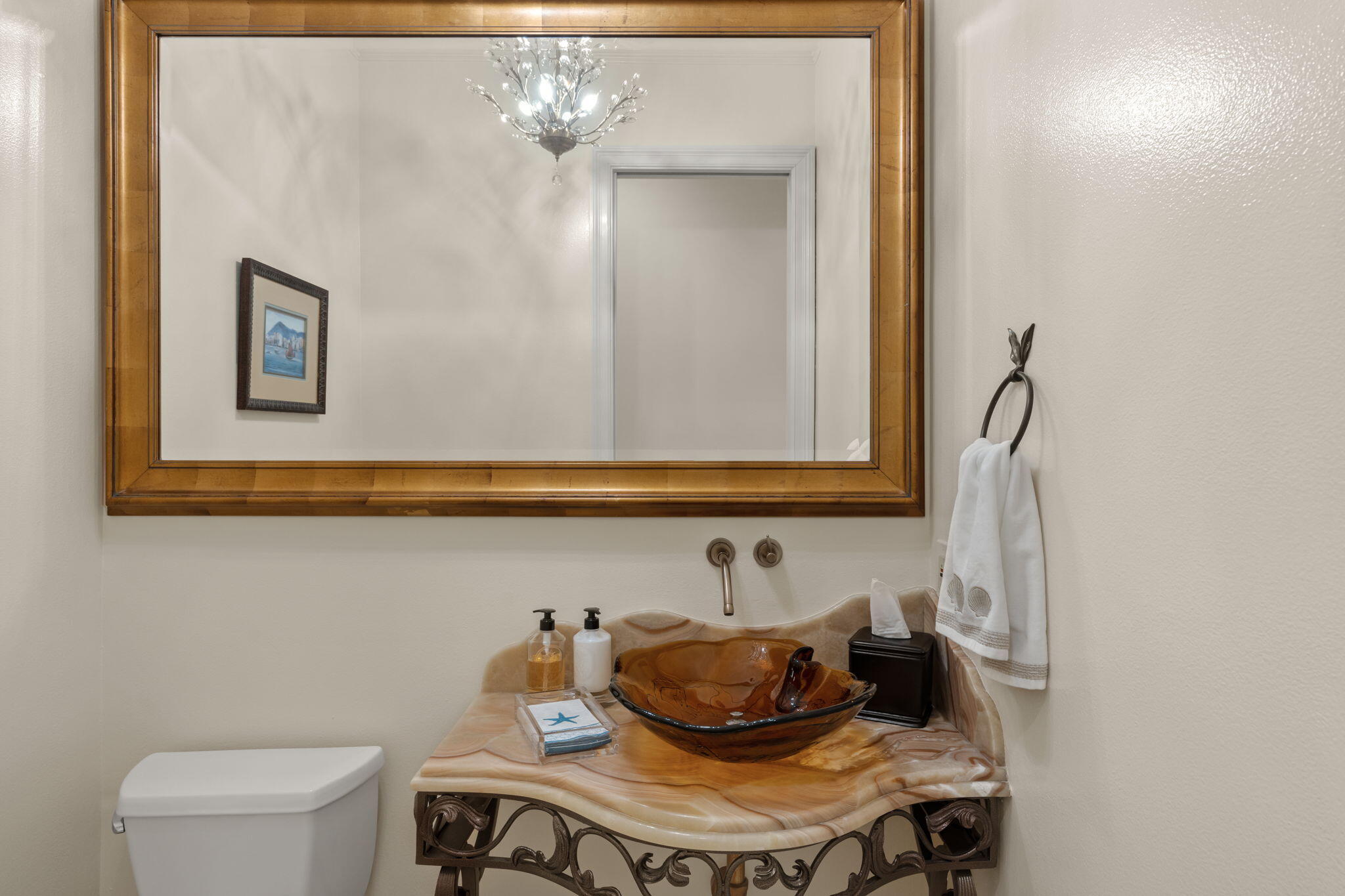 BURNT PINE - Residential