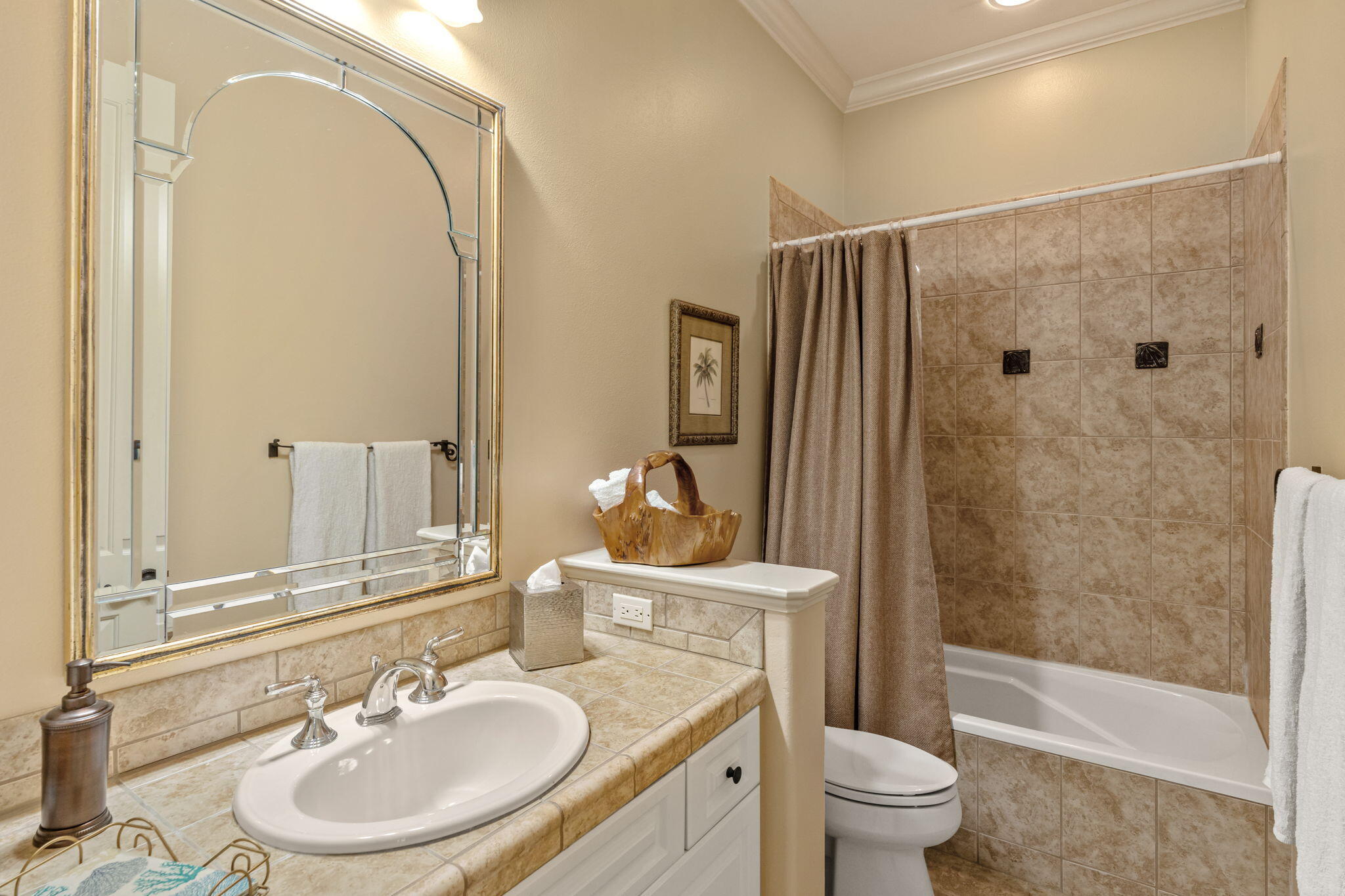 BURNT PINE - Residential