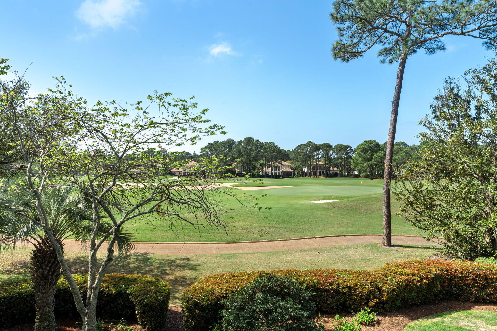 BURNT PINE - Residential