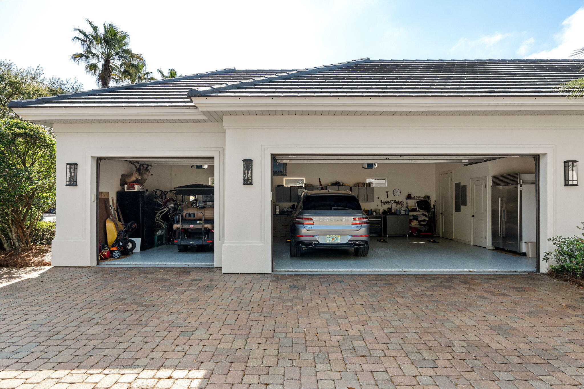 BURNT PINE - Residential