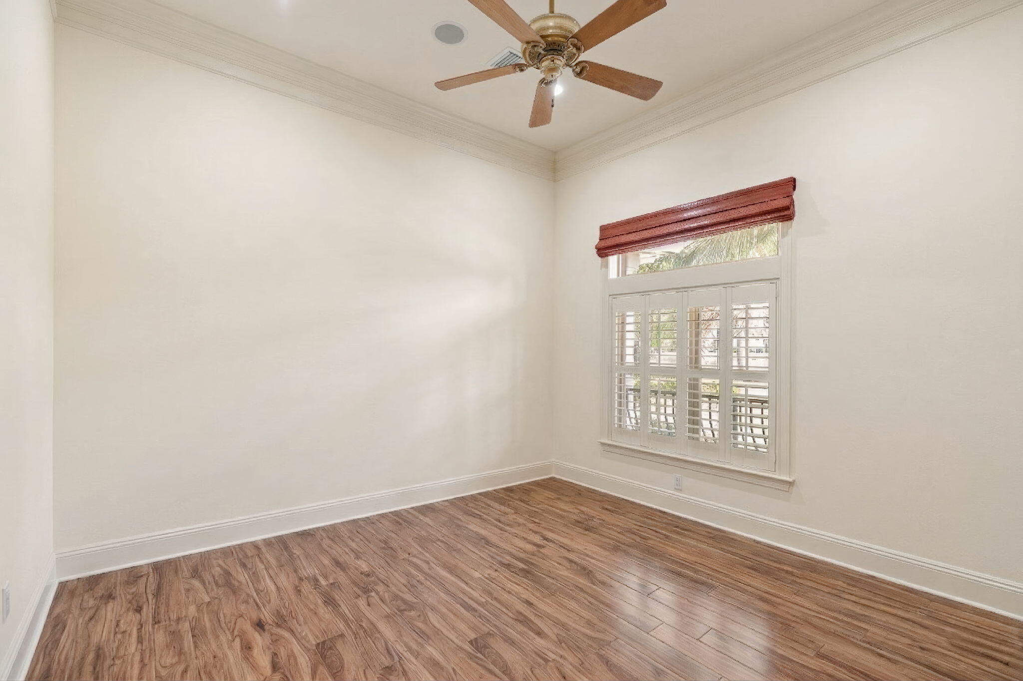 BURNT PINE - Residential