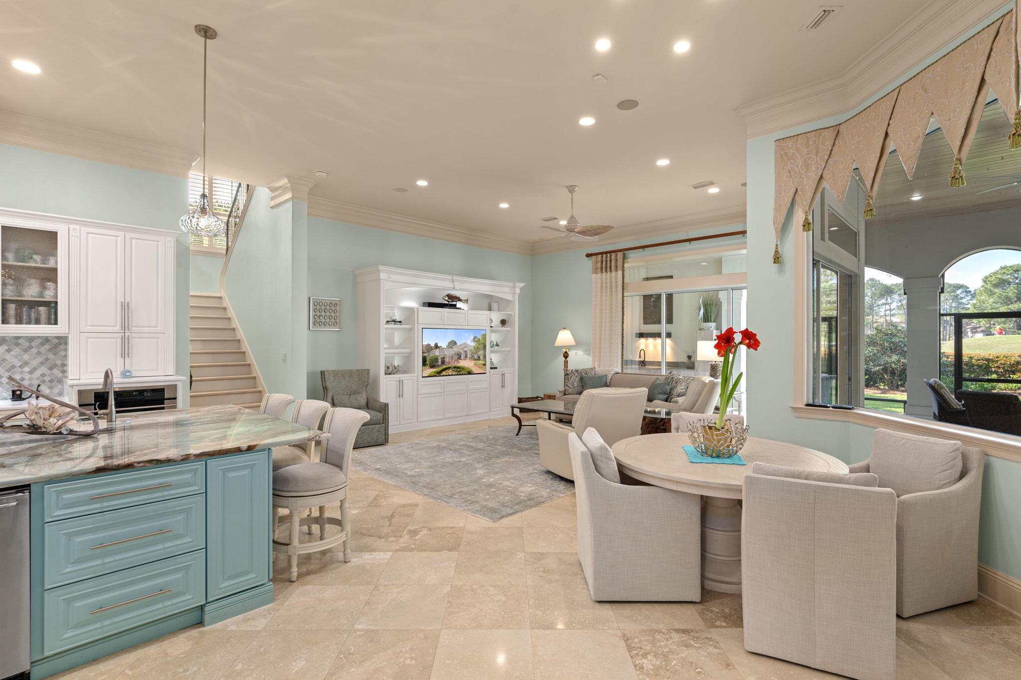 BURNT PINE - Residential